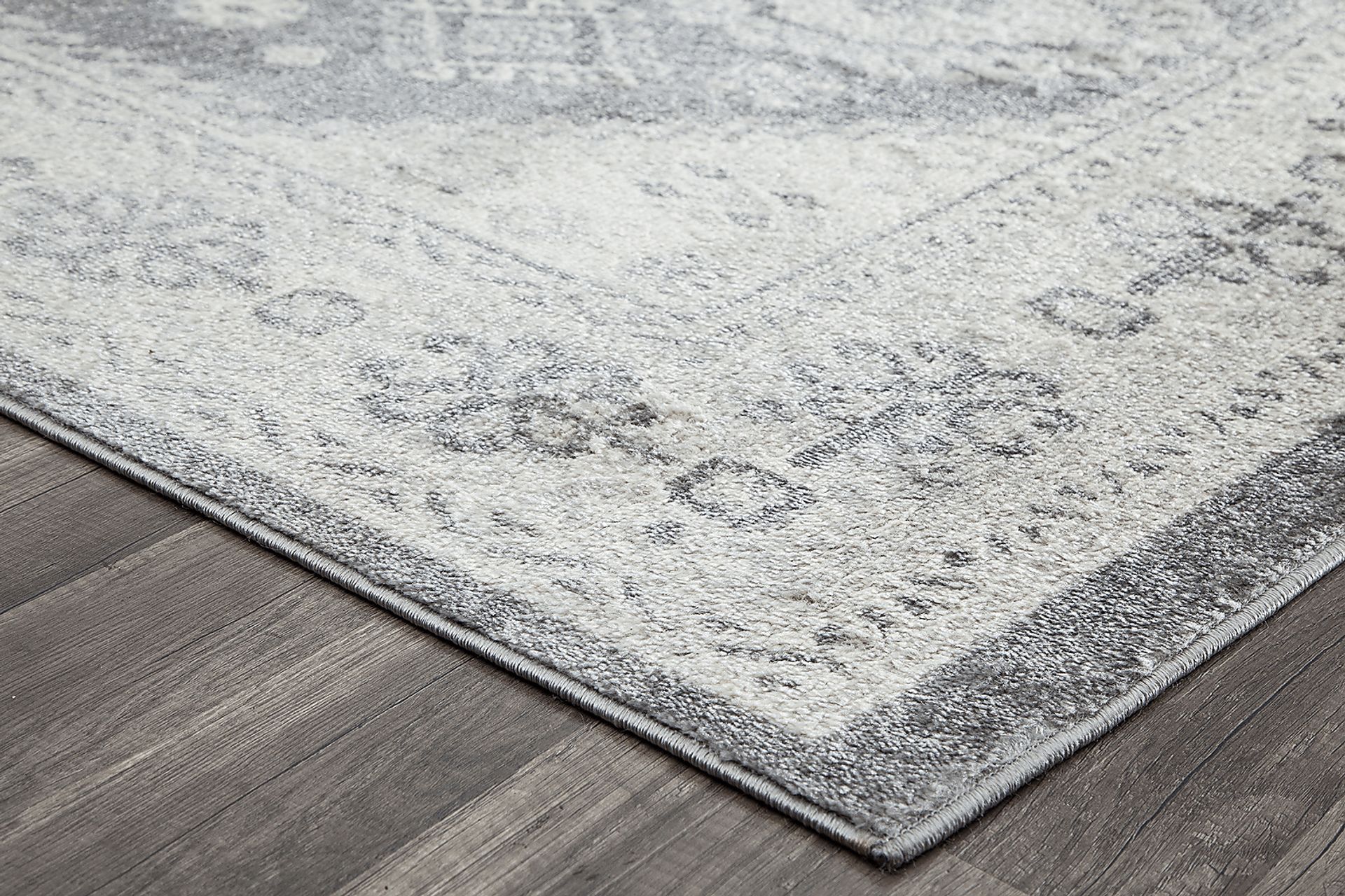 Vennie 5'3 x 7' Light Gray Rug - Image 3