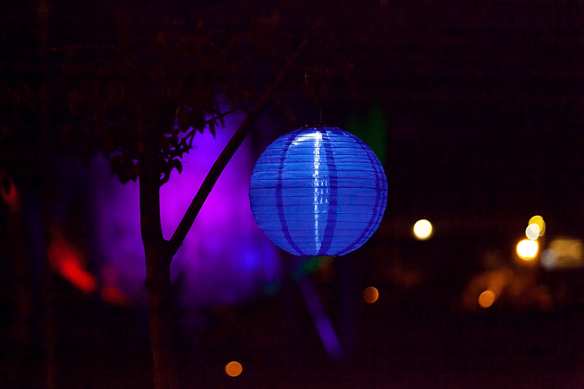 Vense Island Outdoor Blue Solar Lantern - Image 4