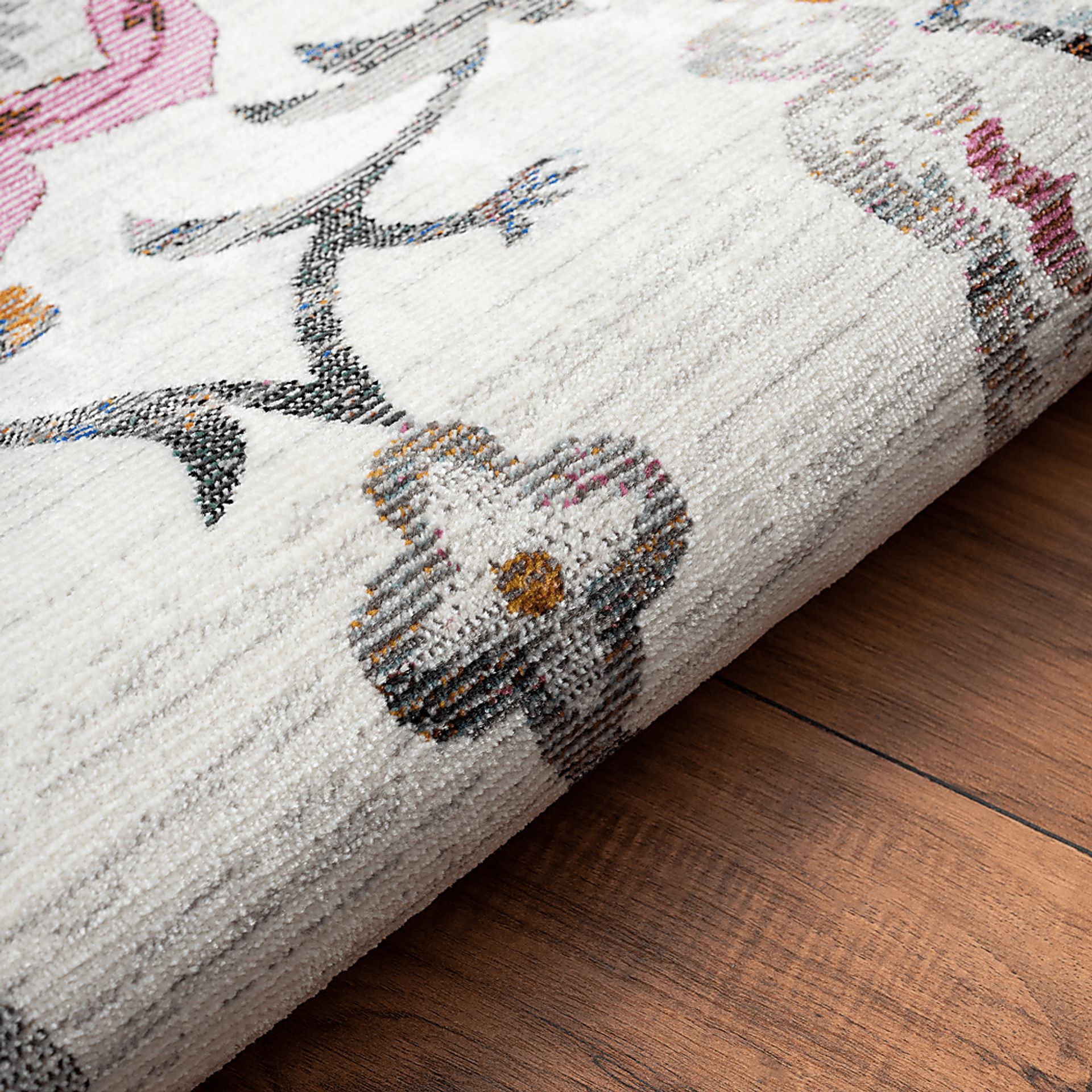 Veralia Multi 7'6 x 9'6 Rug - Image 3