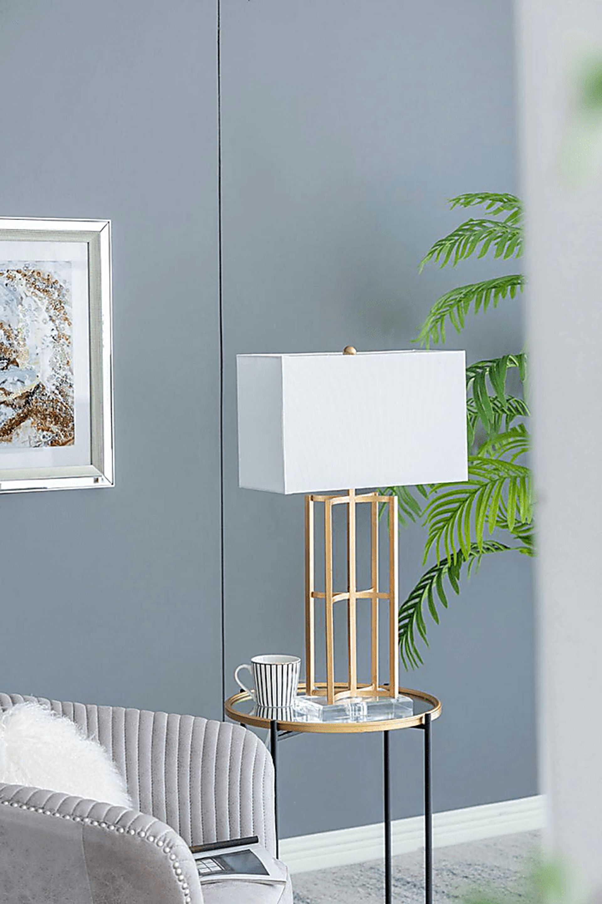 Veranda Boulevard Gold Lamp - Image 8