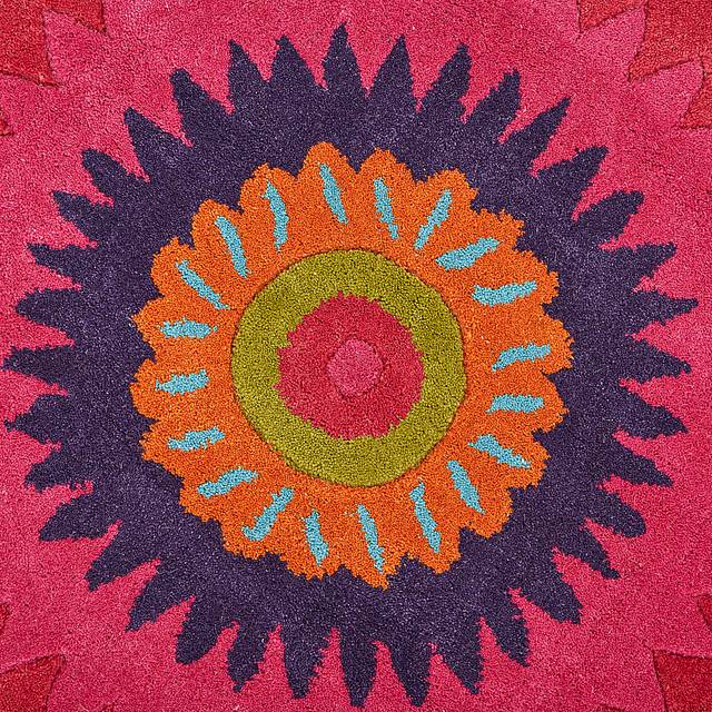 Verdare Pink/Multi 7'9 Round Rug - Thumbnail - Image 7