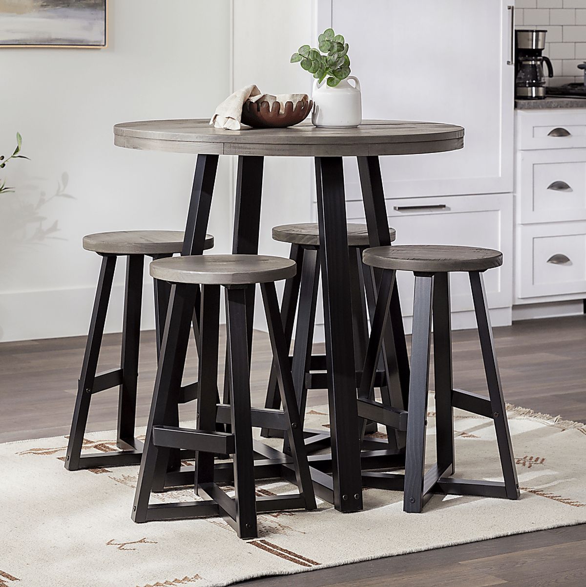 Verdenbruk 5 Pc Gray Counter Height Dining Set | Rooms to Go