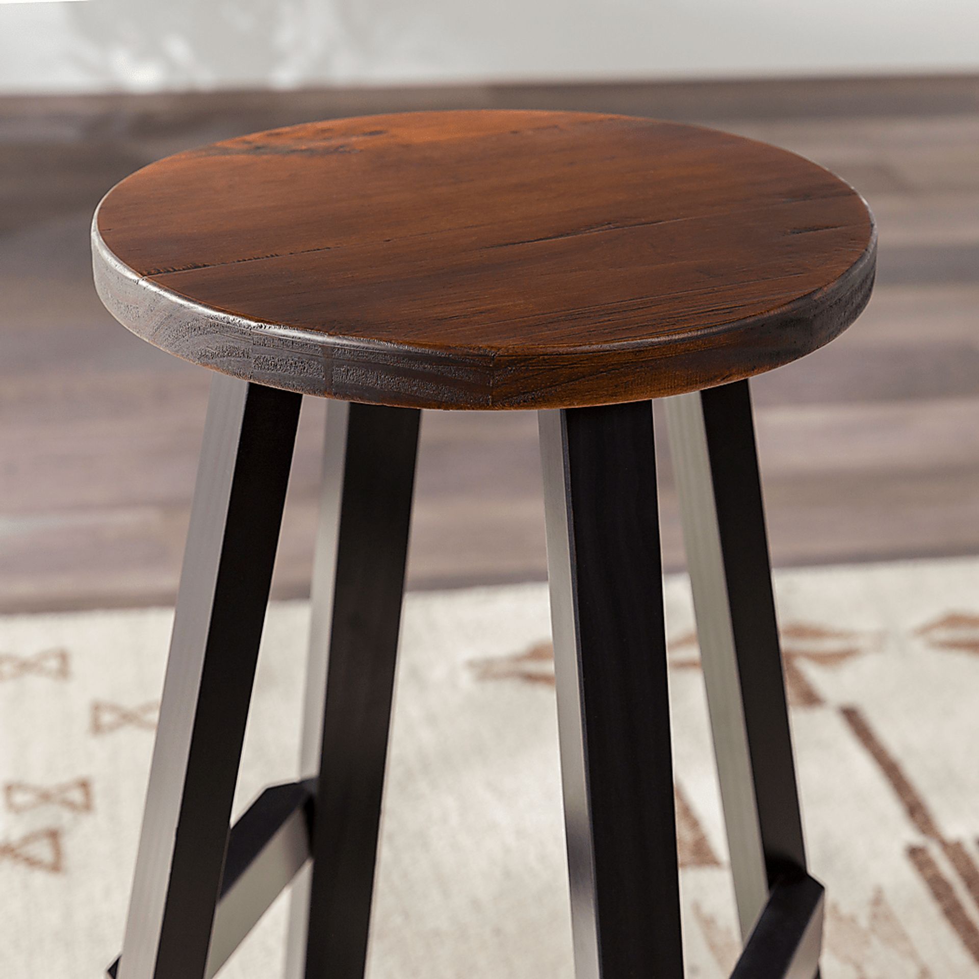 Verdenbruk Mahogany Counter Height Stool, Set of 2 - Image 11