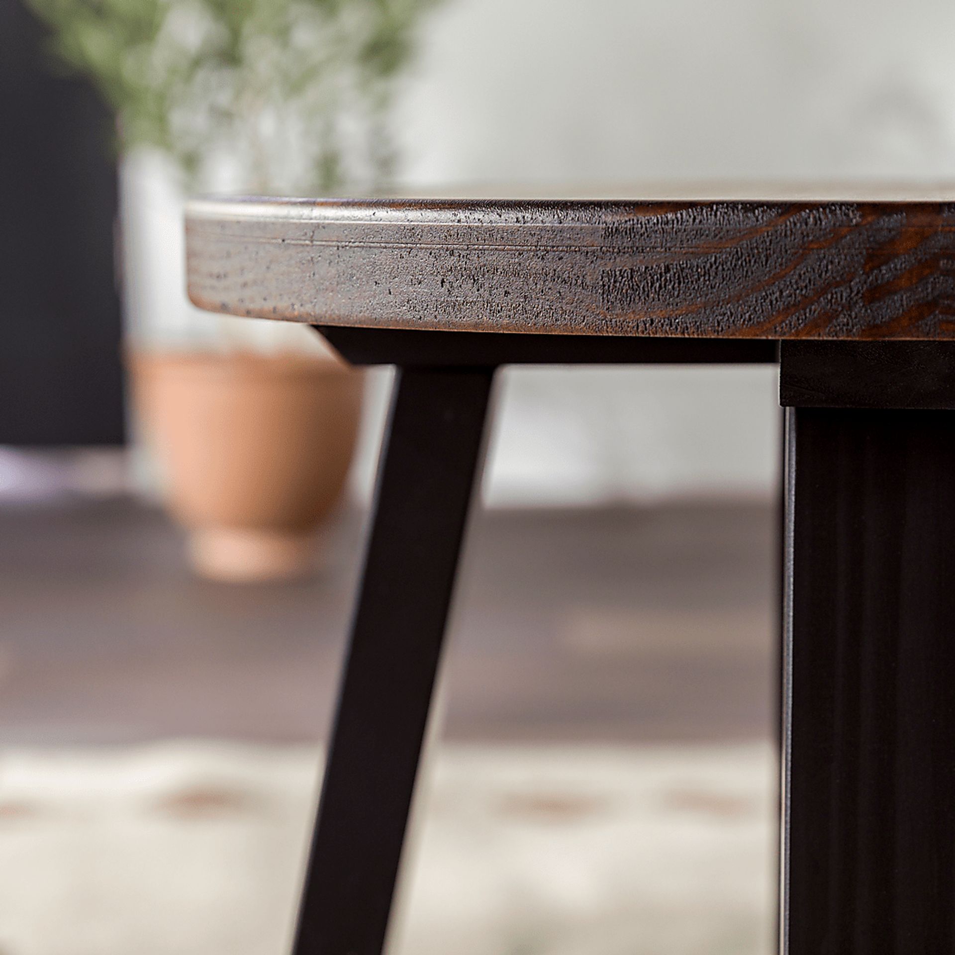 Verdenbruk Mahogany Dining Stool - Image 6