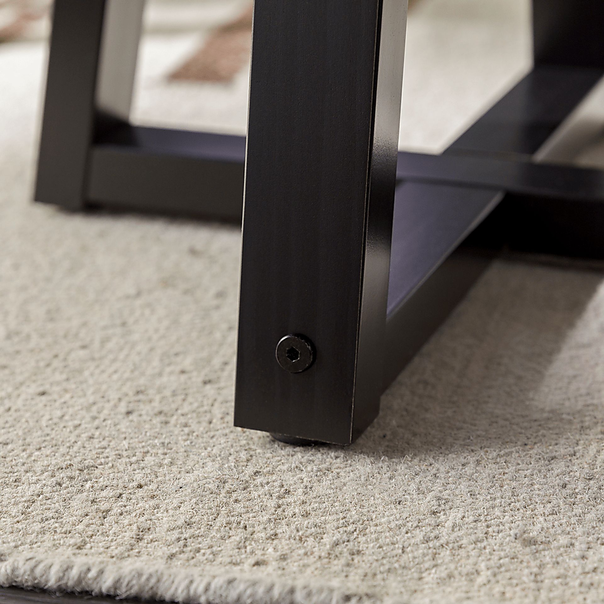 Verdenbruk Mahogany Dining Stool - Image 9