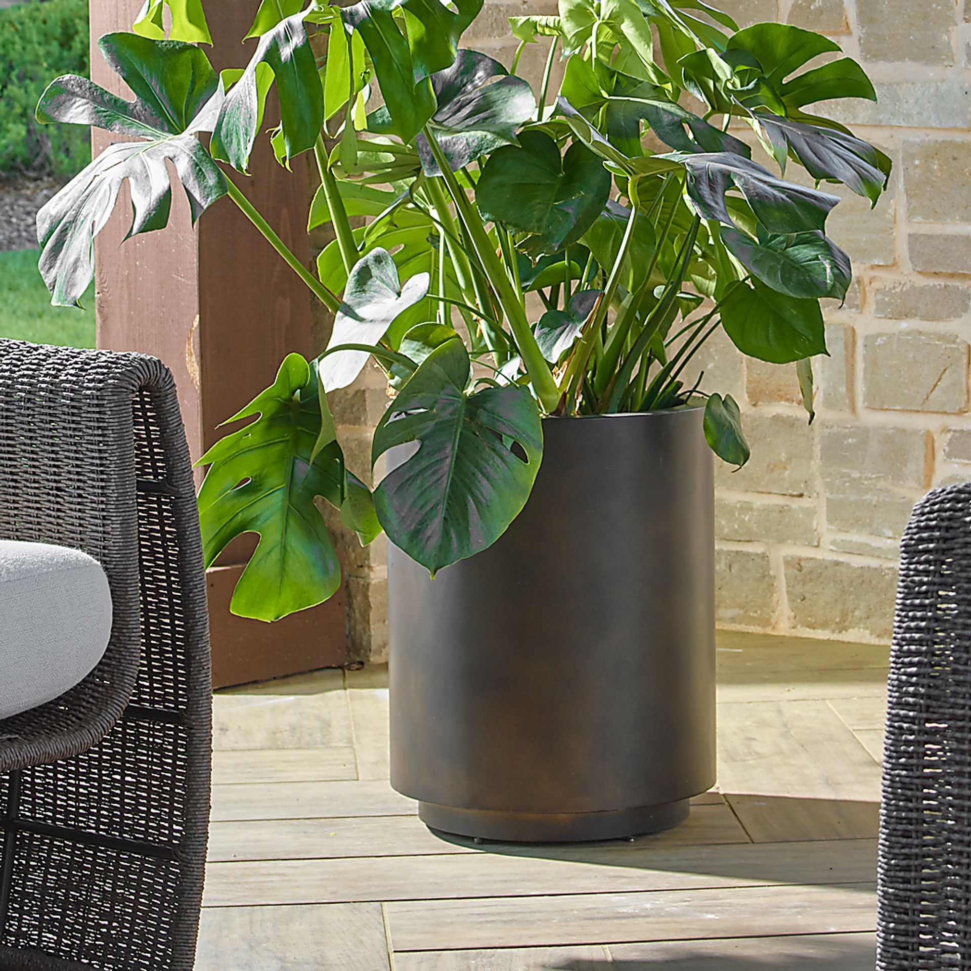 Verell Brown Outdoor Planter, Set of 2 - Image 3