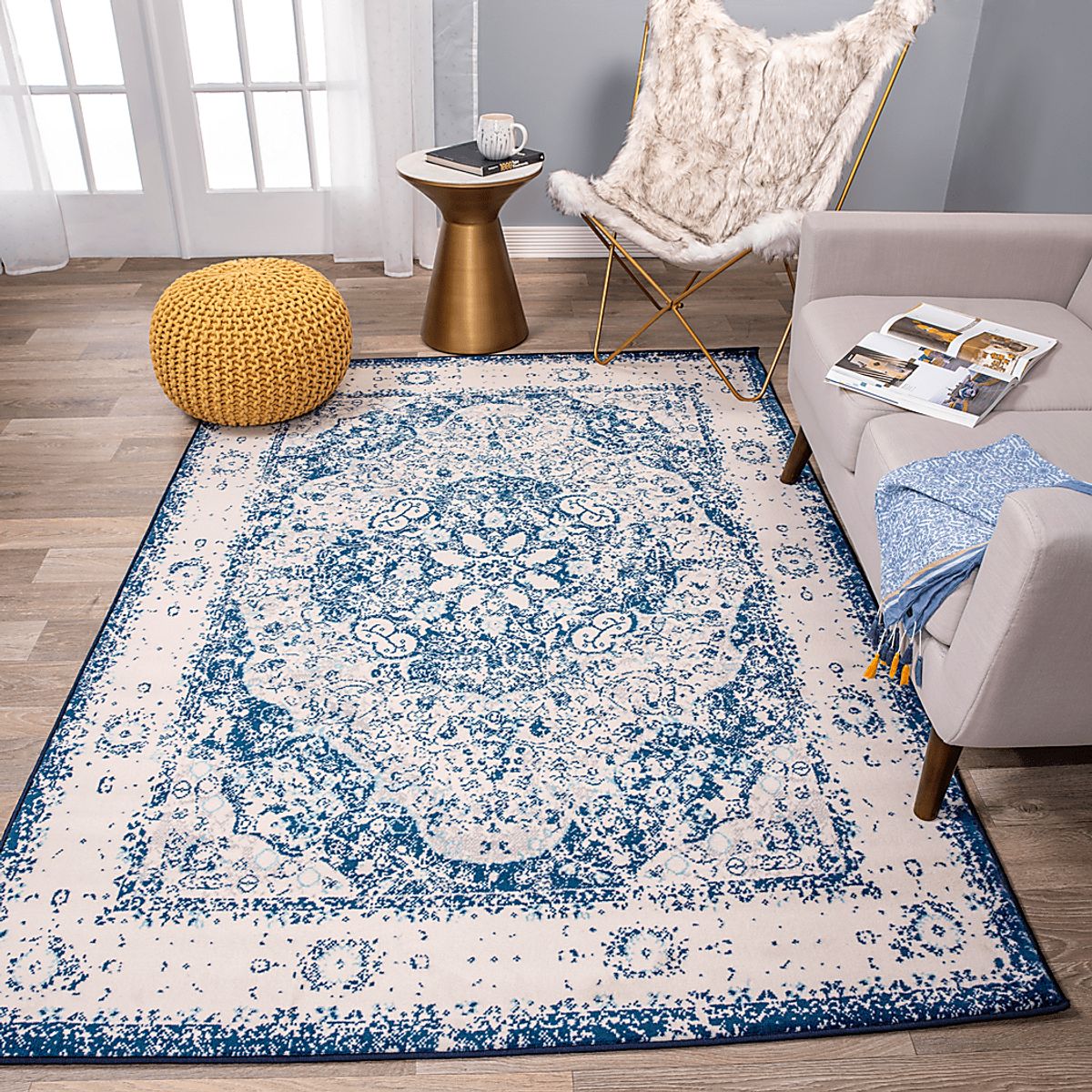 Verlee Blue Rug | Rooms to Go