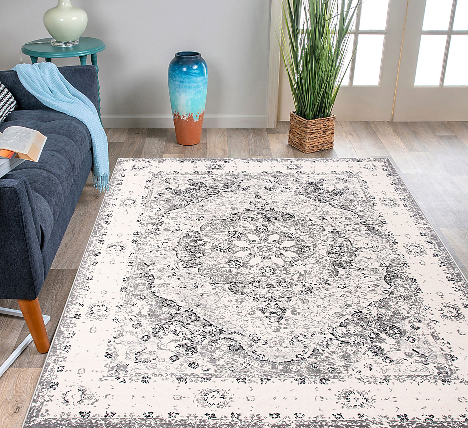 Verlee Gray 8' x 10' Rug - Image 4