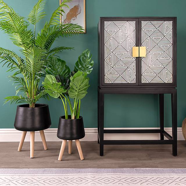 Verrdure Black Planter, Set of 2 - Thumbnail - Image 2