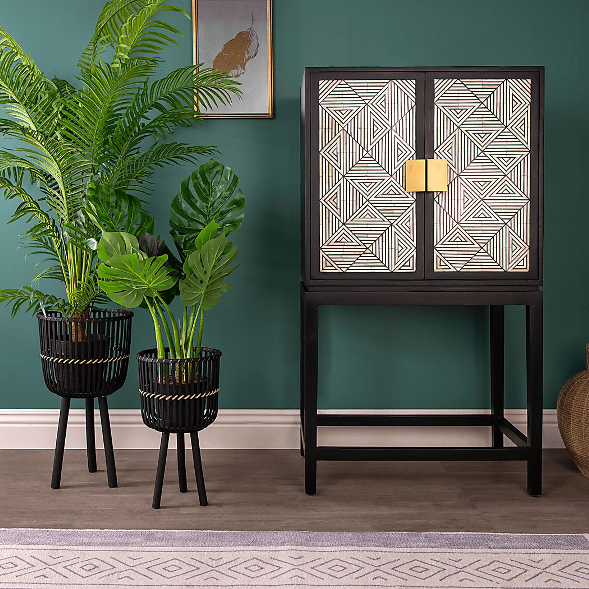 Vesstry Black Planter, Set of 2 - Image 2