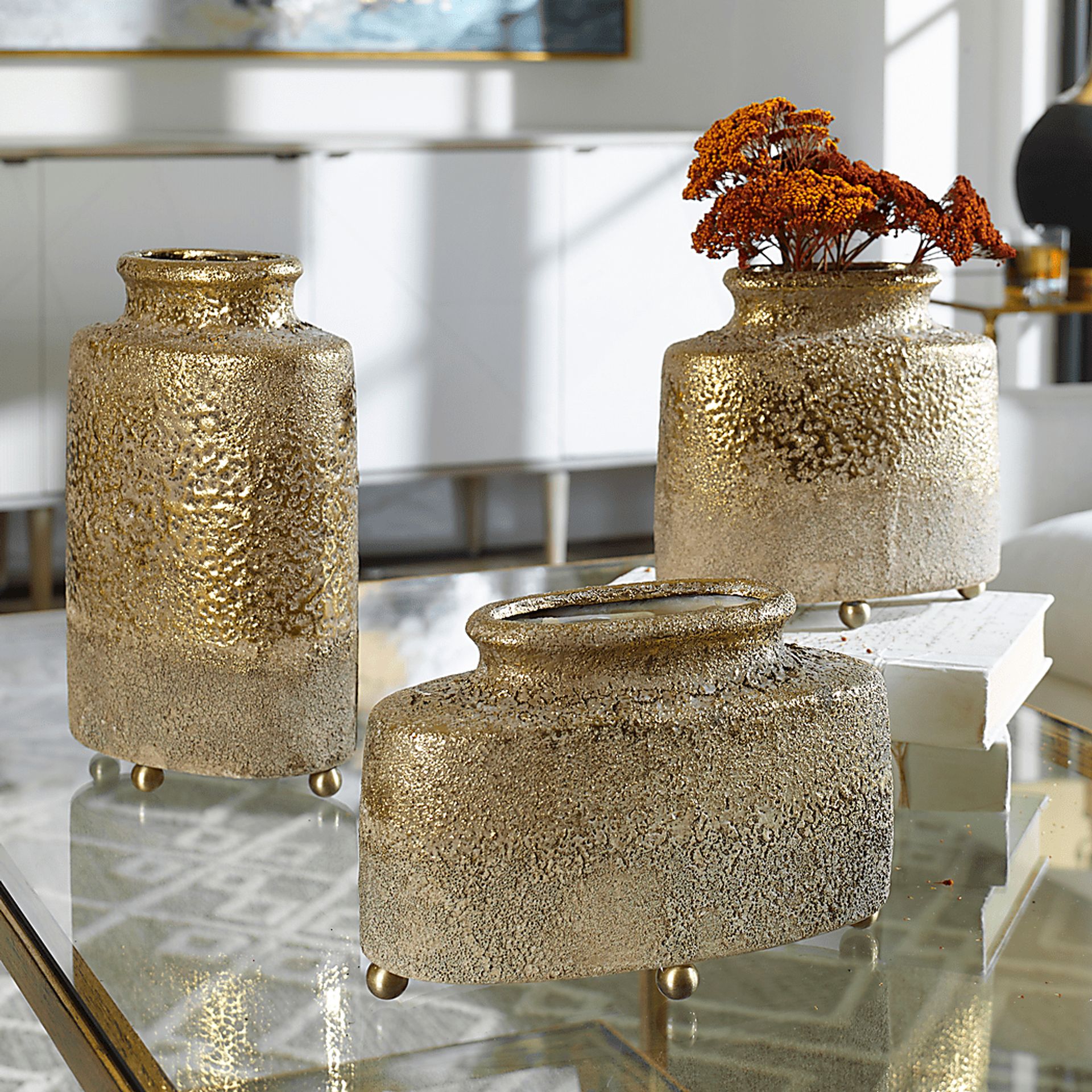 Veyla Gold Vase, Set of 3 - Image 2