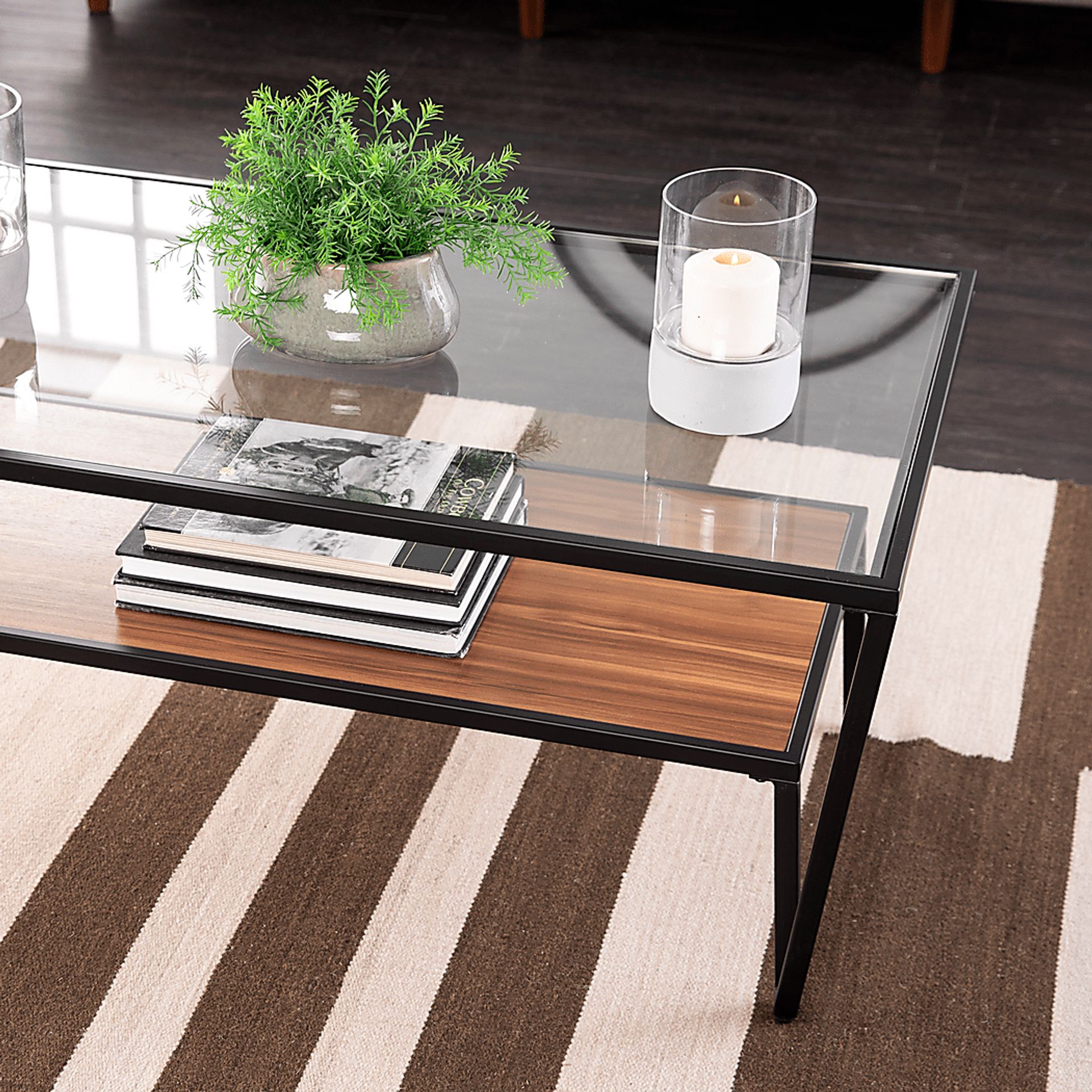 Vickdale Clear Cocktail Table - Image 4