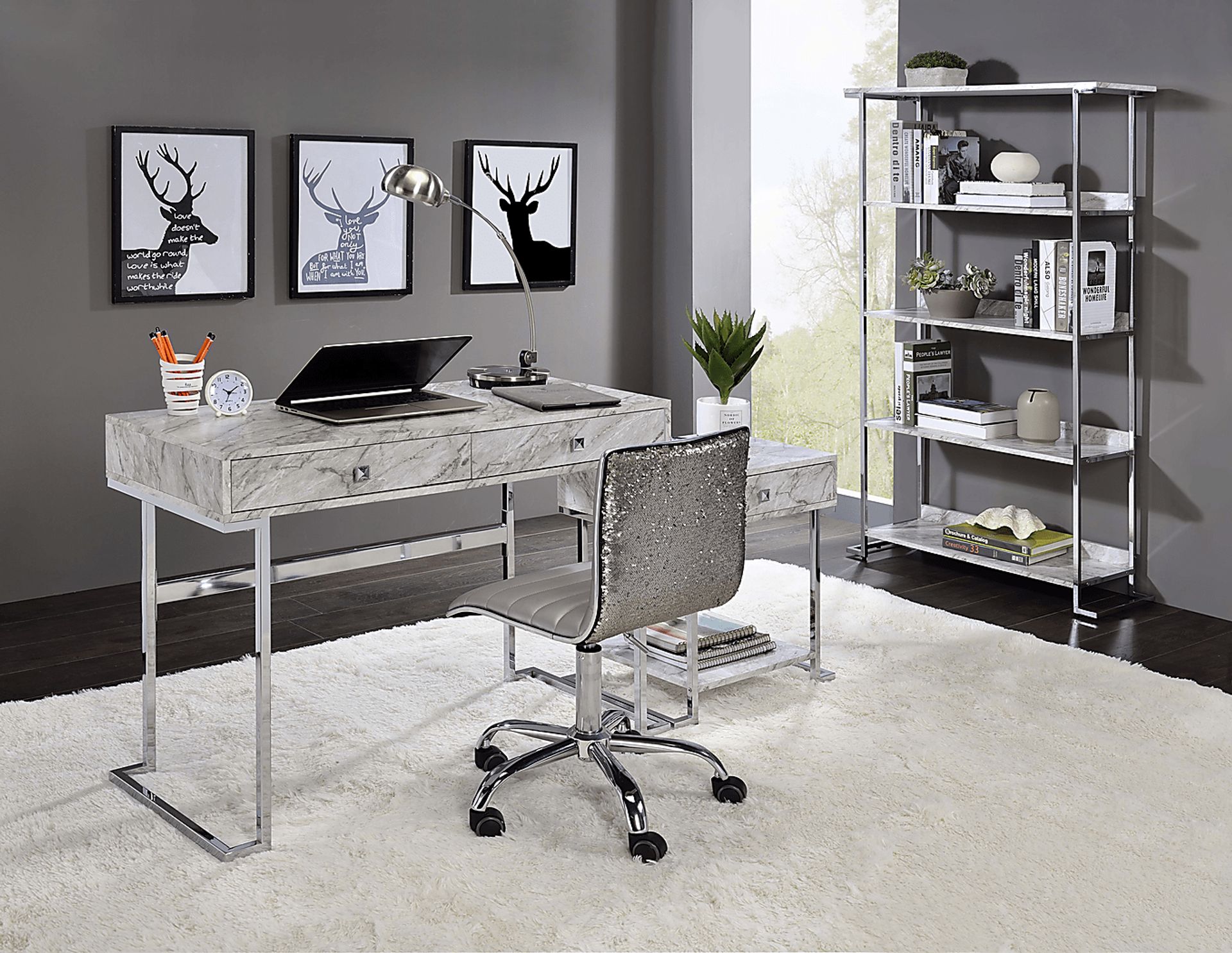Vildrina White Desk - Image 5