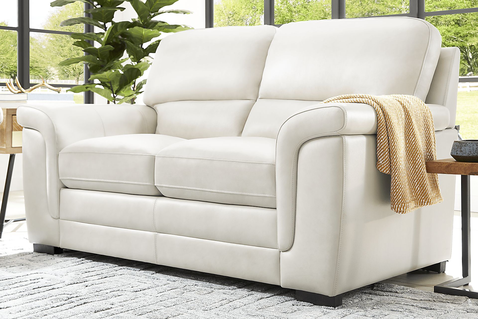 Villa Ashbury White Leather 2 Pc Living Room - Image 4