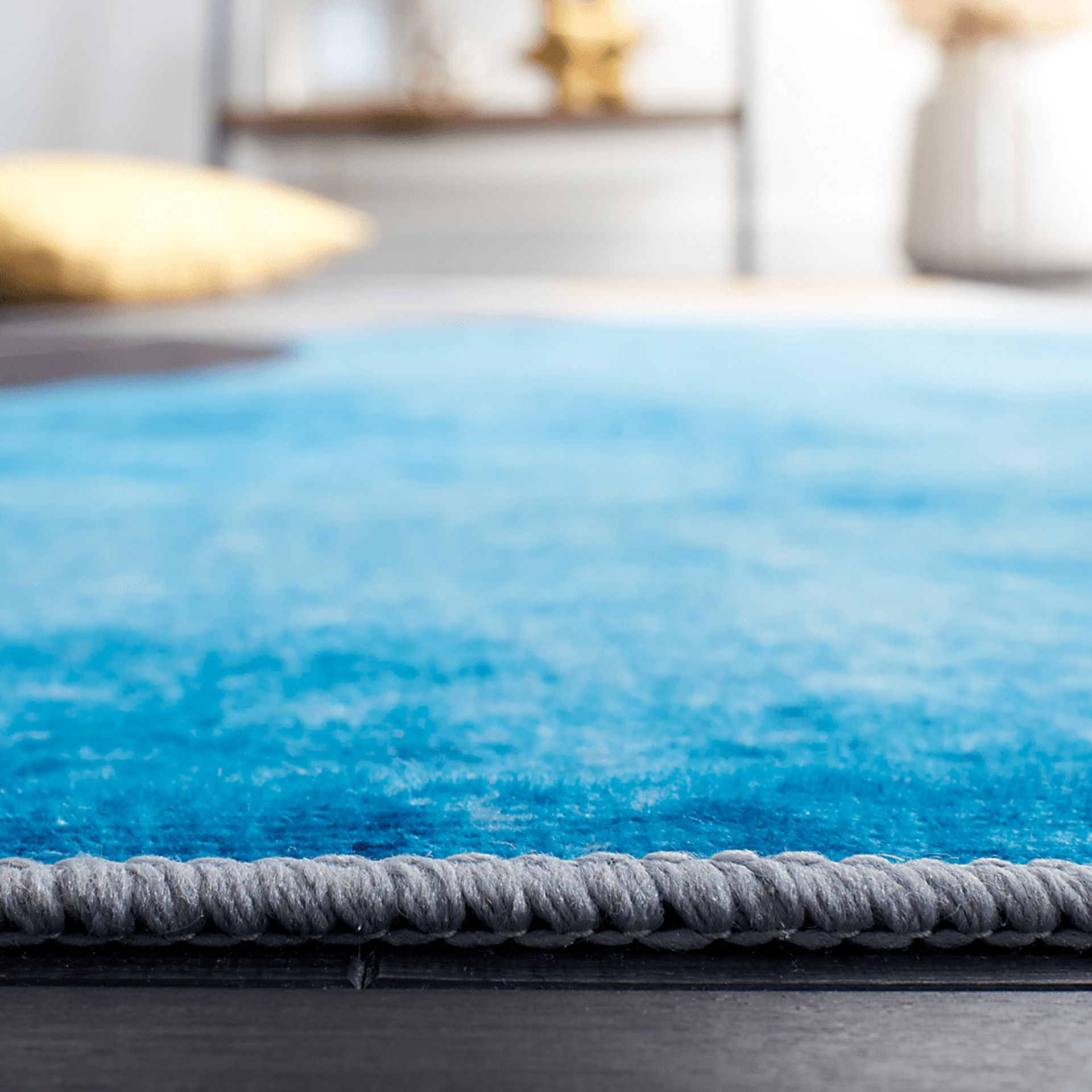 Vineash Multi 6' x 9' Rug - Image 4