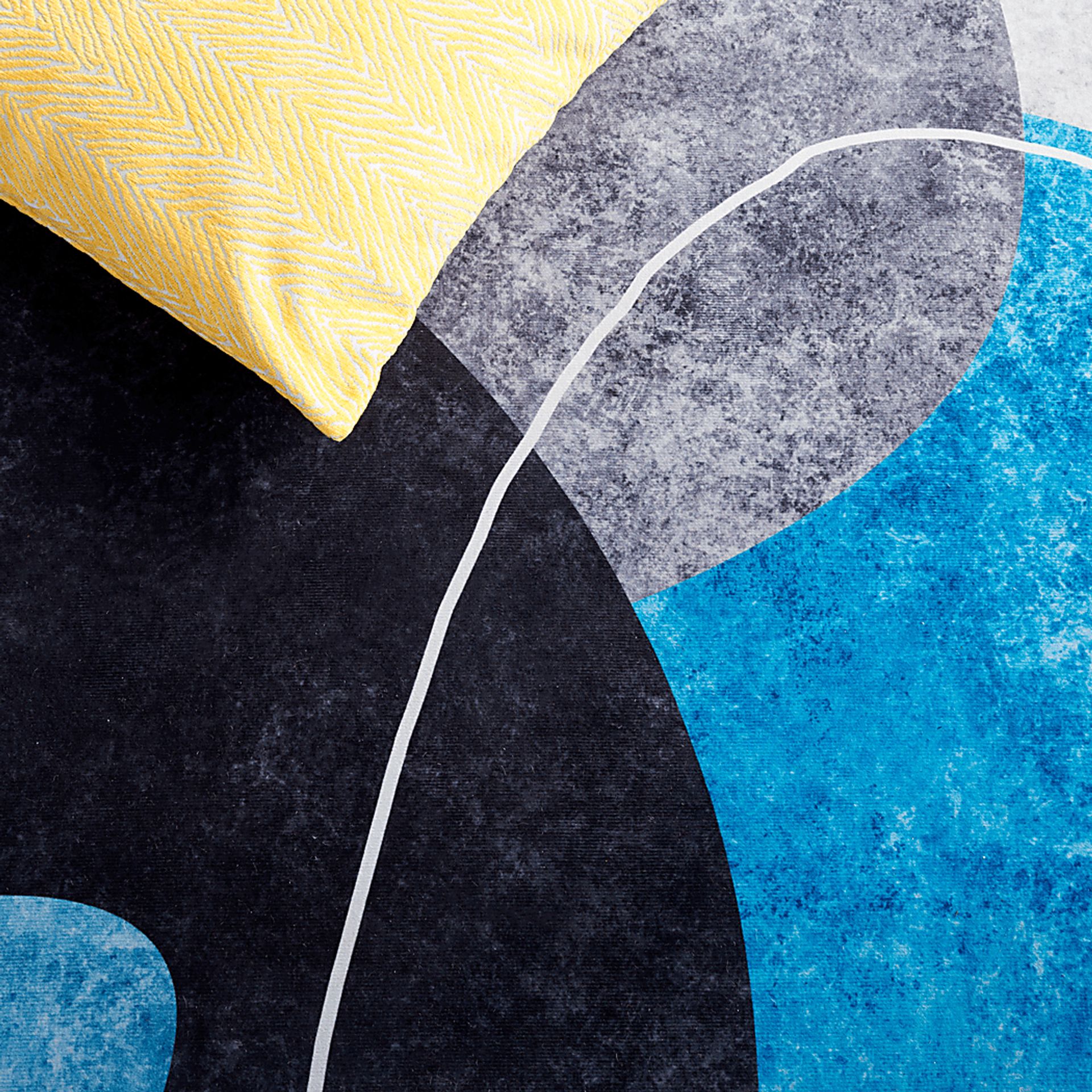 Vineash Multi 6' x 9' Rug - Image 6