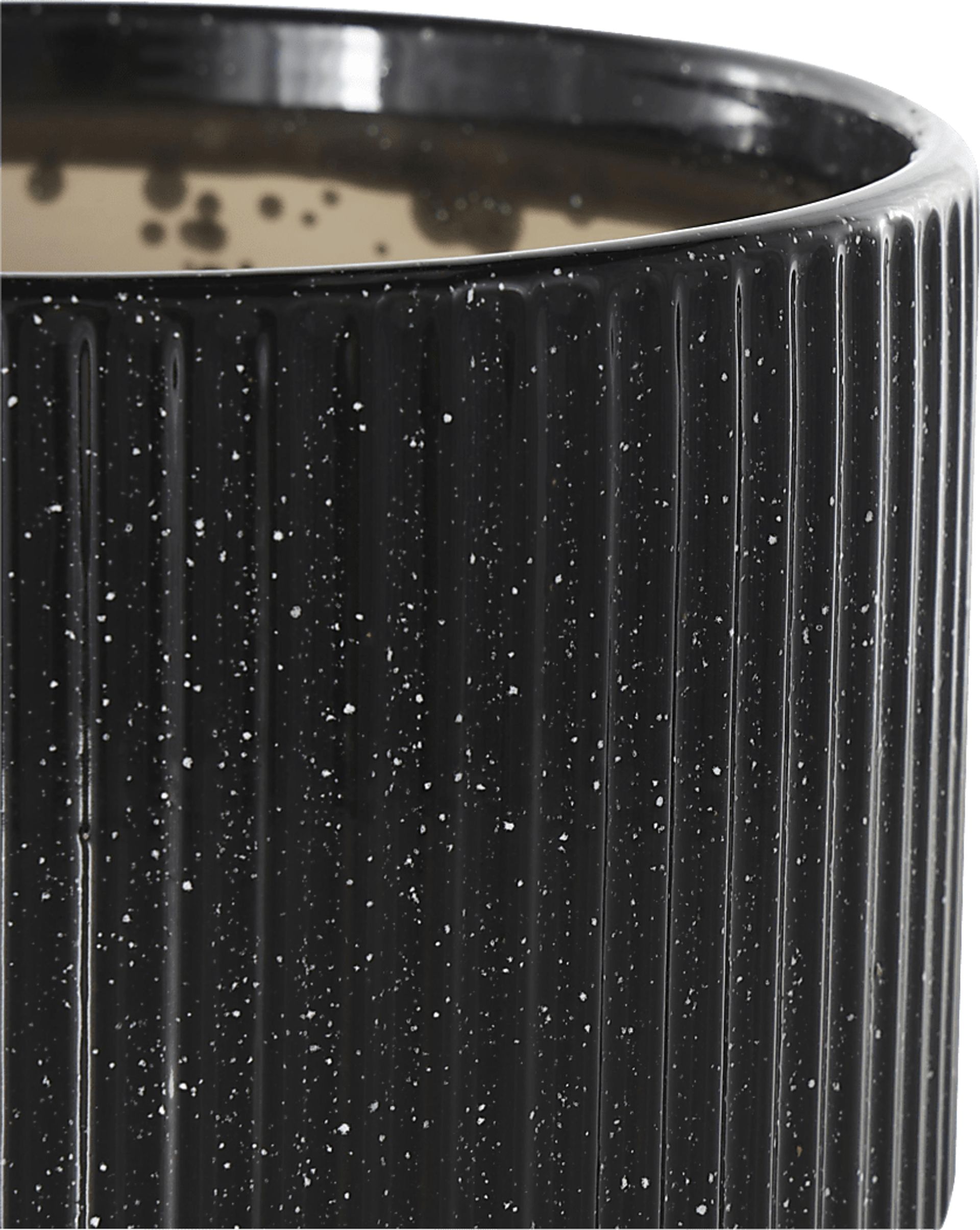 Vinecast Black Planter, Set of 3 - Image 5
