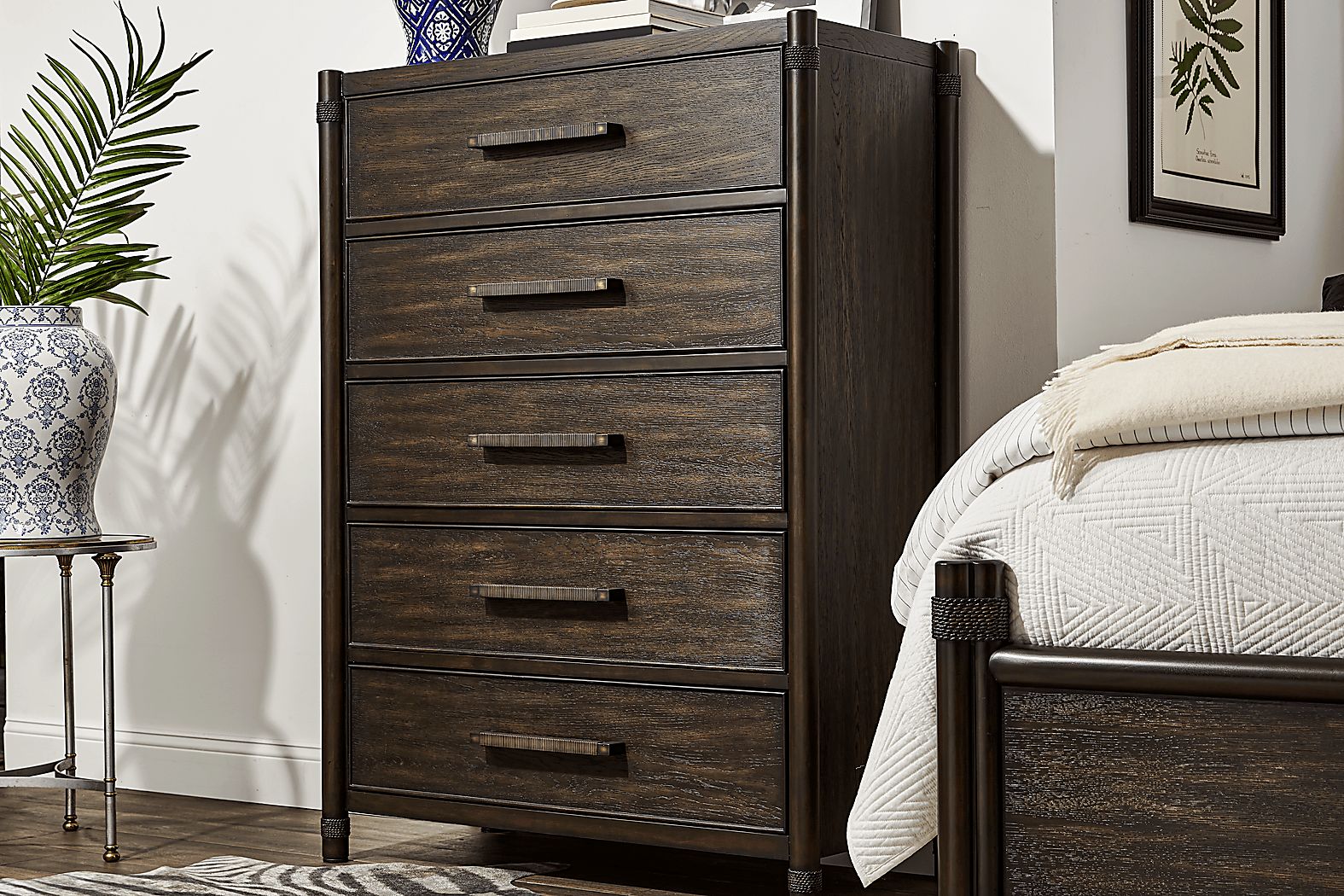 Vineyard Estates Brown Chest - Thumbnail 2