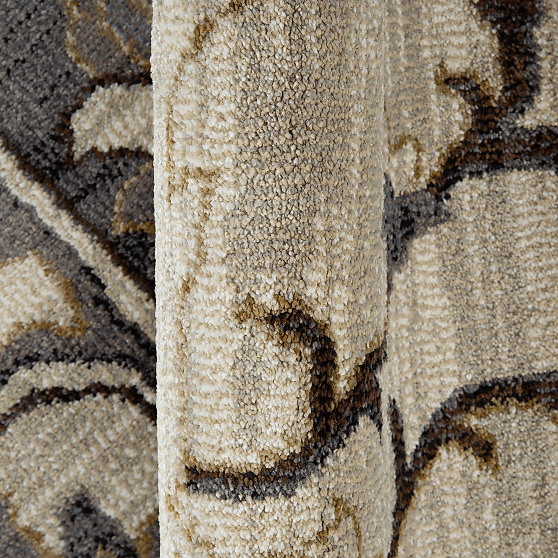 Vinrue Ivory/Blue 5'3 x 7'6 Rug - Image 3