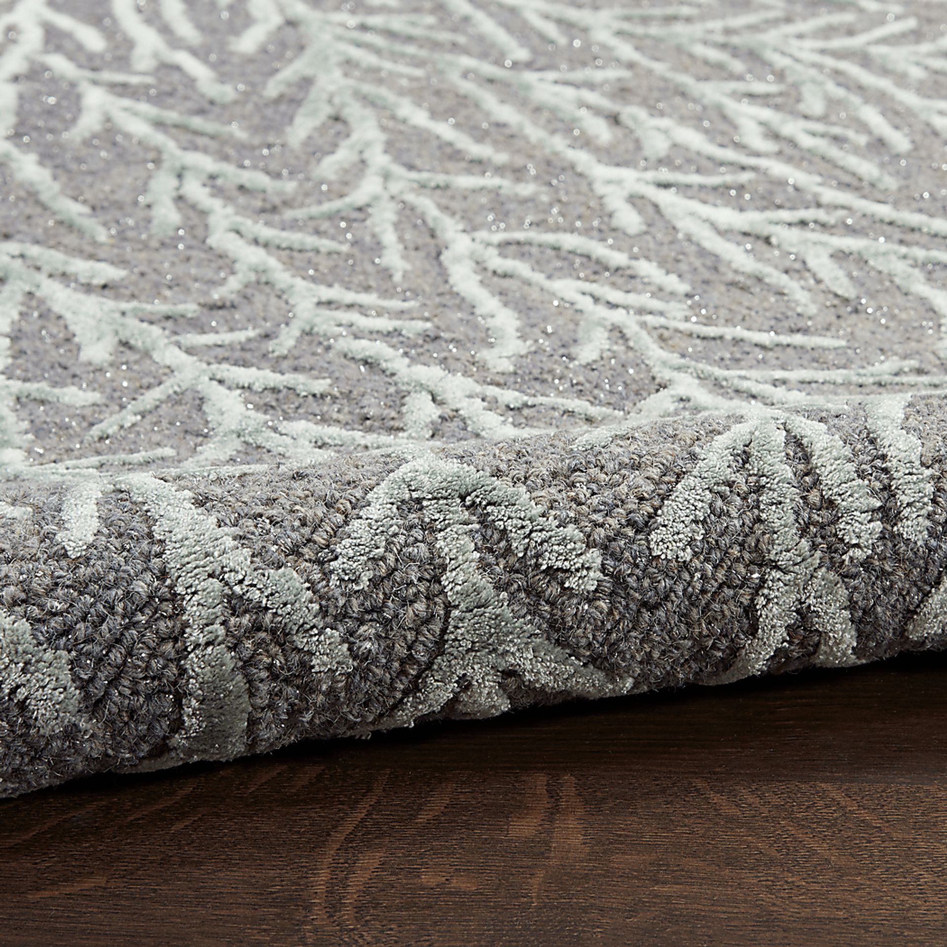 Vista Valley Gray 4' x 6' Rug - Image 3
