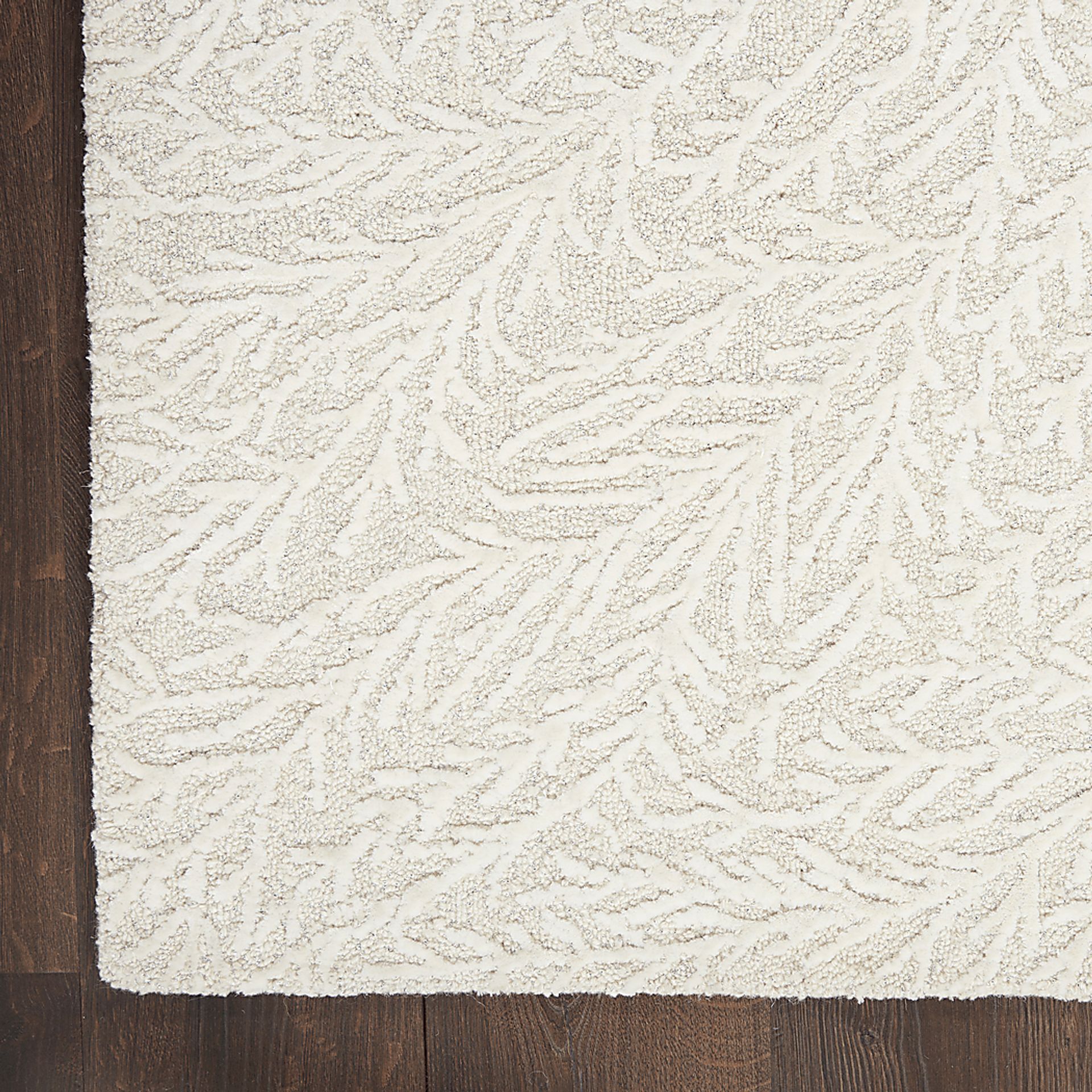 Vista Valley Ivory 2'3" x 8' Rug - Image 3
