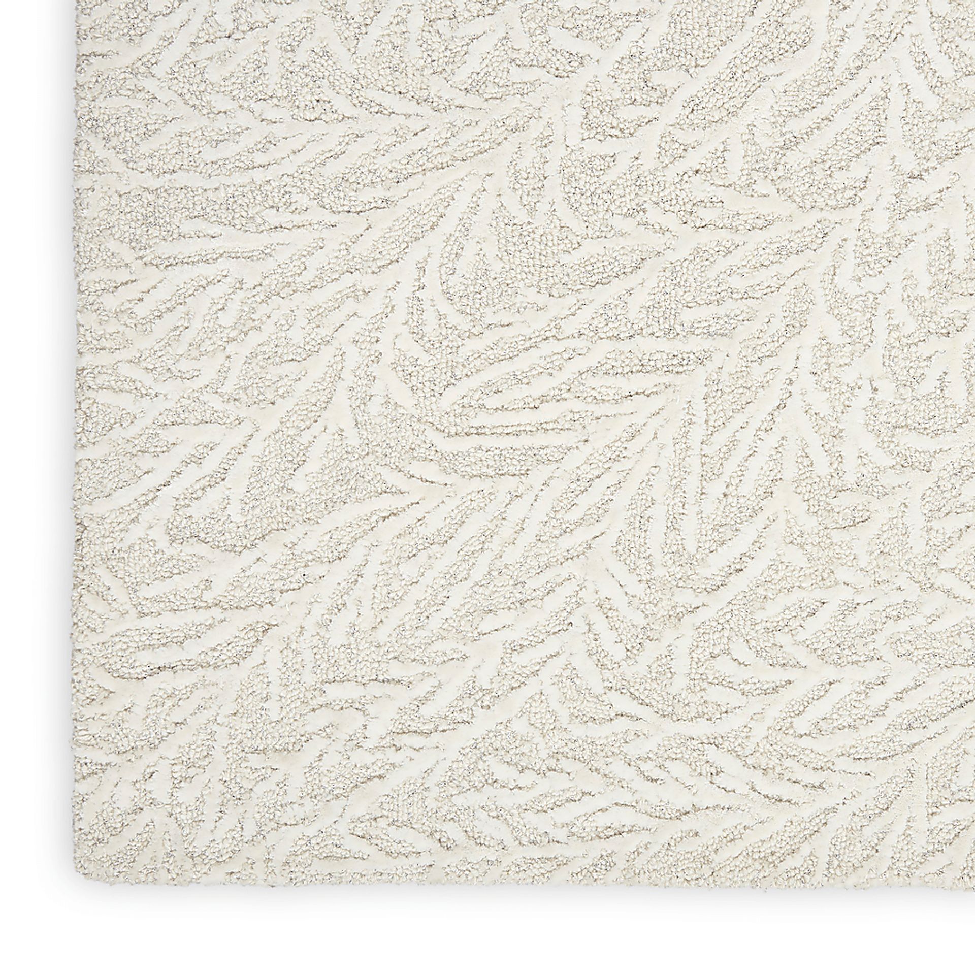 Vista Valley Ivory 5'3" x 7'3" Rug - Image 4