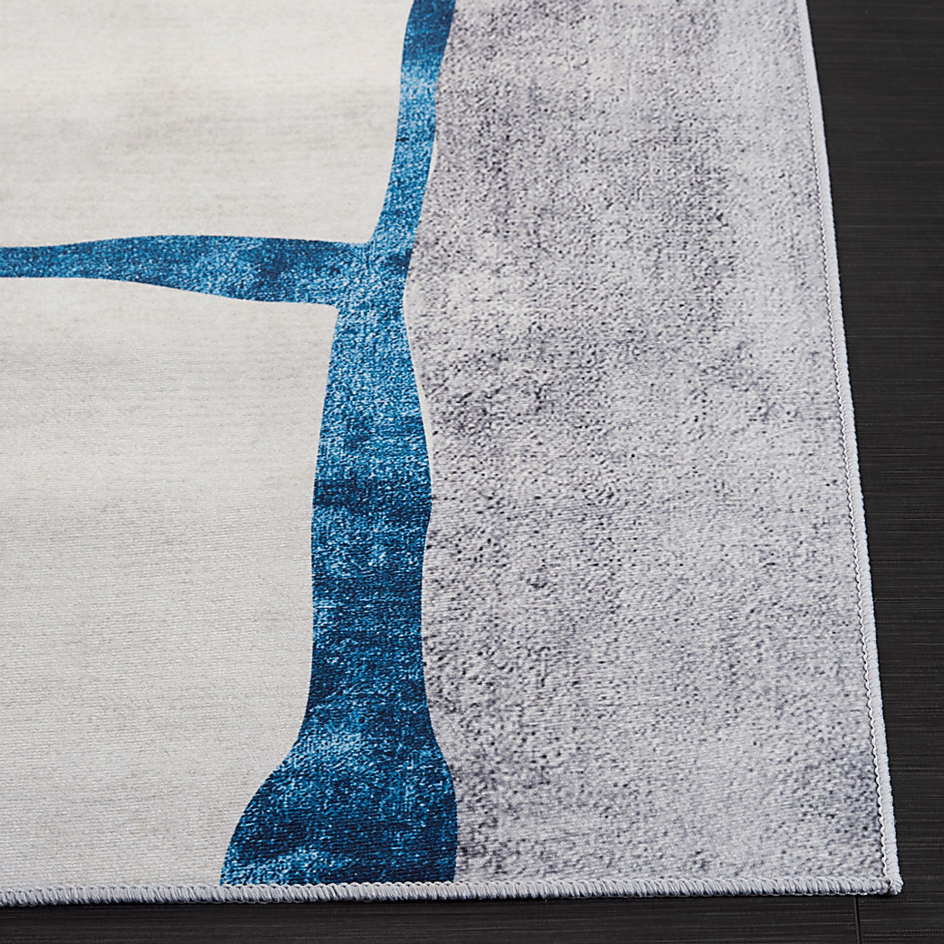 Vopha Gray 5' x 8' Rug - Image 3