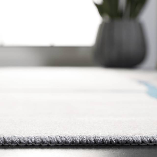 Vopha Gray 8' x 10' Rug - Thumbnail - Image 4