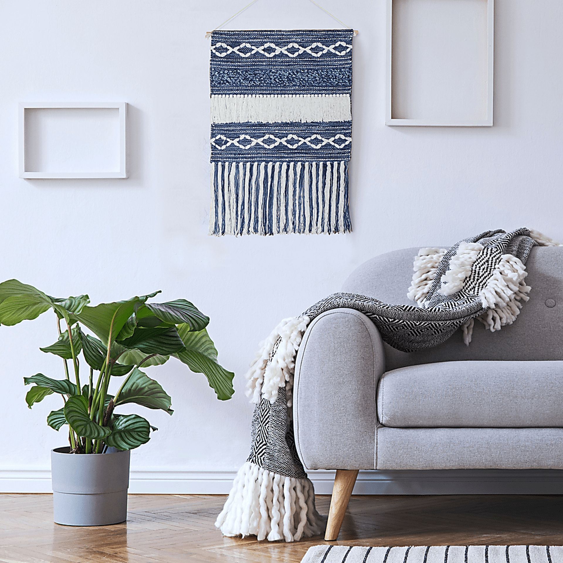 Votym Blue/White Wall Decor - Image 2