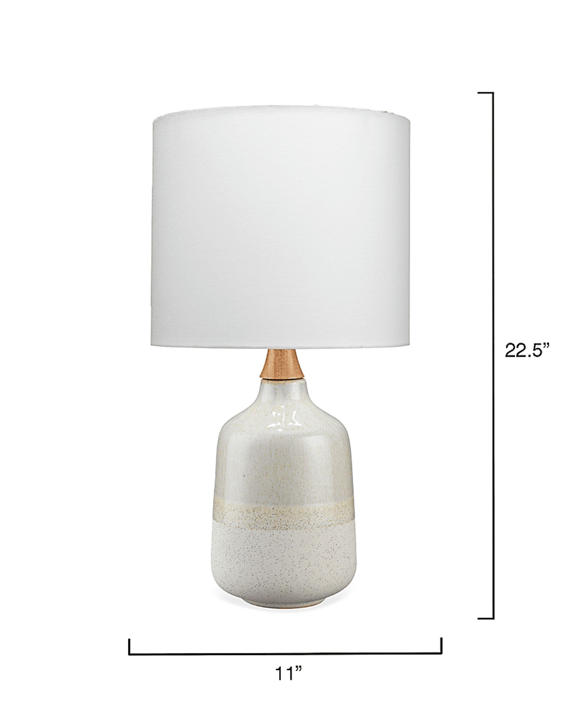 Vyanna Court Cream Lamp - Image 4