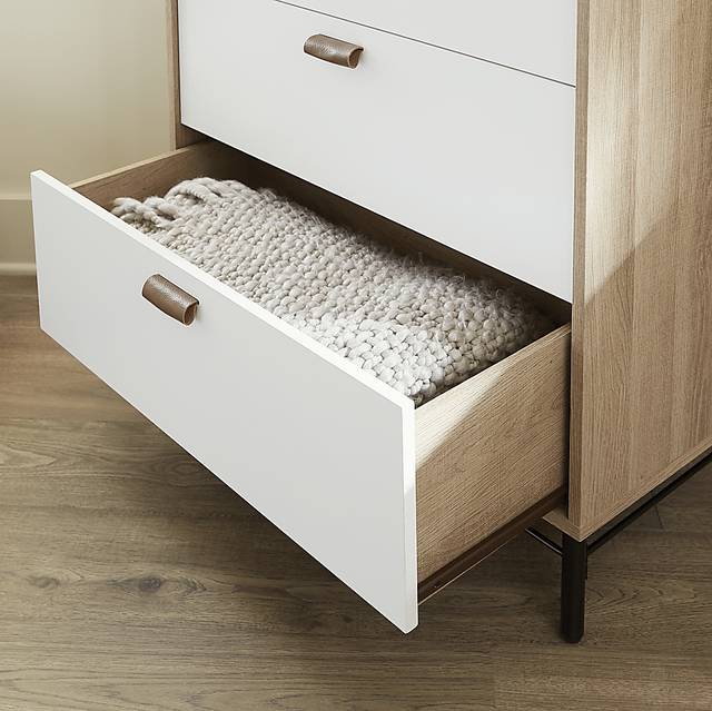 Waibeck White Chest - Thumbnail - Image 3