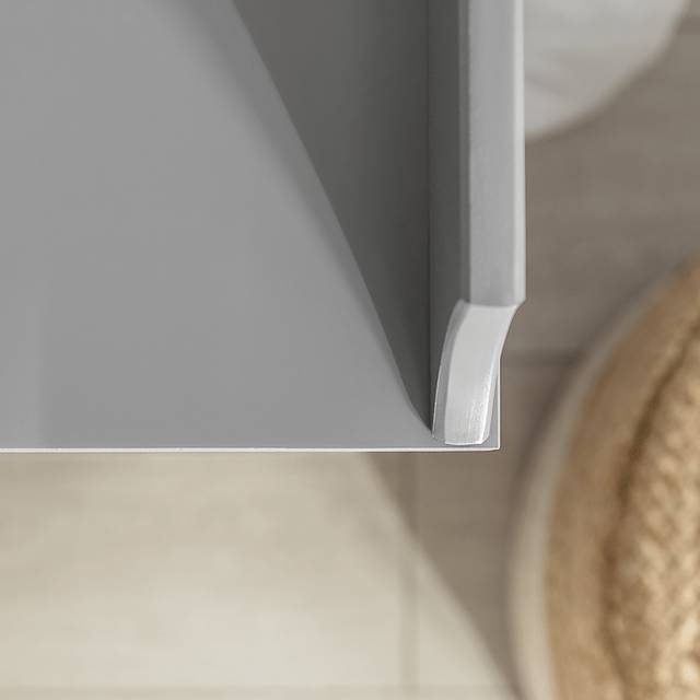 Wainfleet Gray Dresser - Thumbnail - Image 13