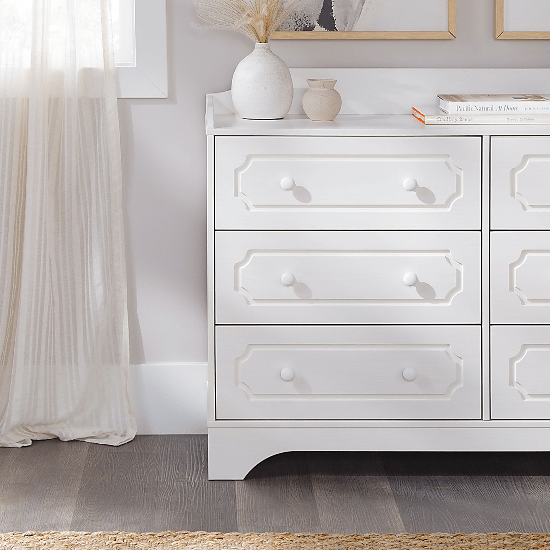 Wainfleet White Dresser - Image 8