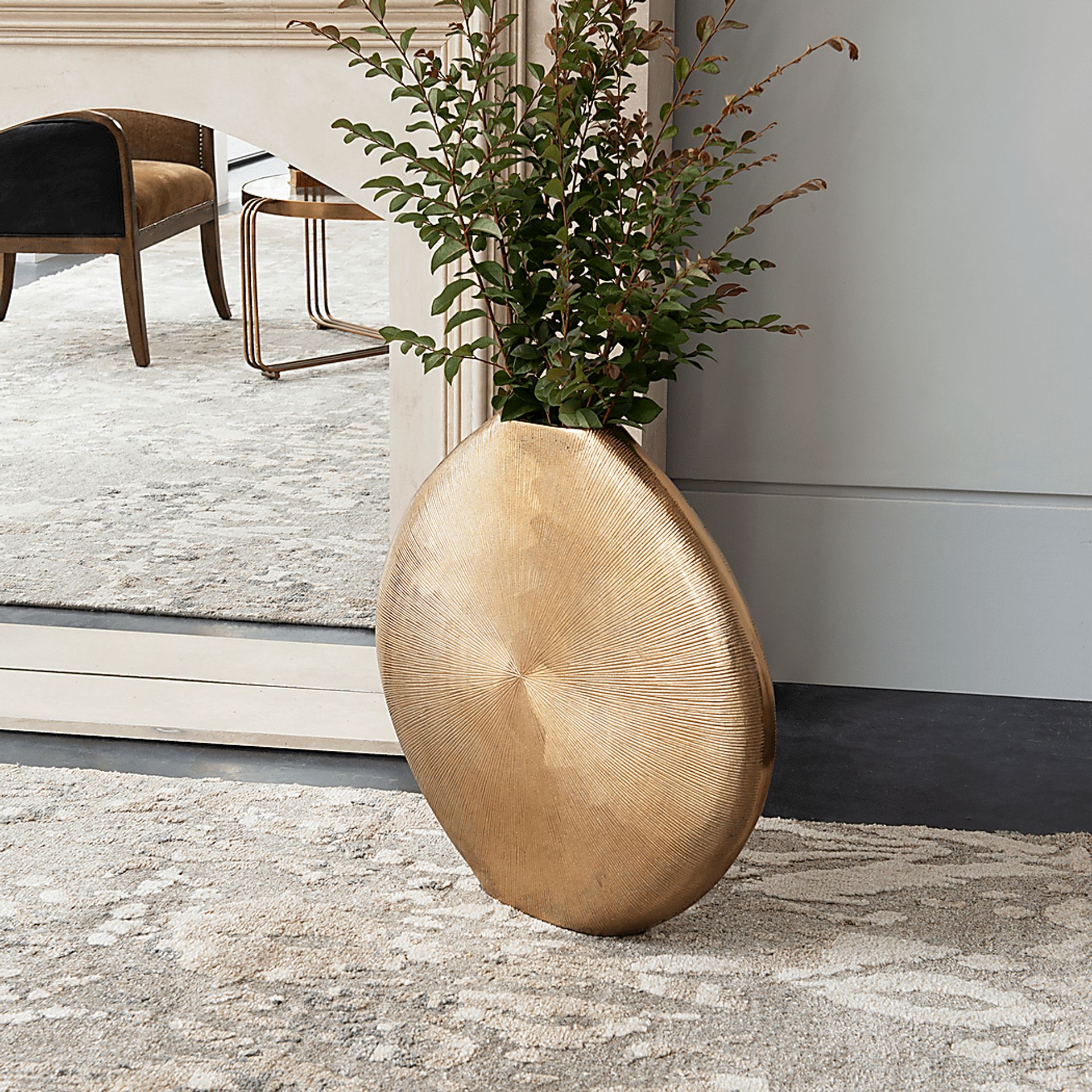 Wallcross Gold Vase - Image 2