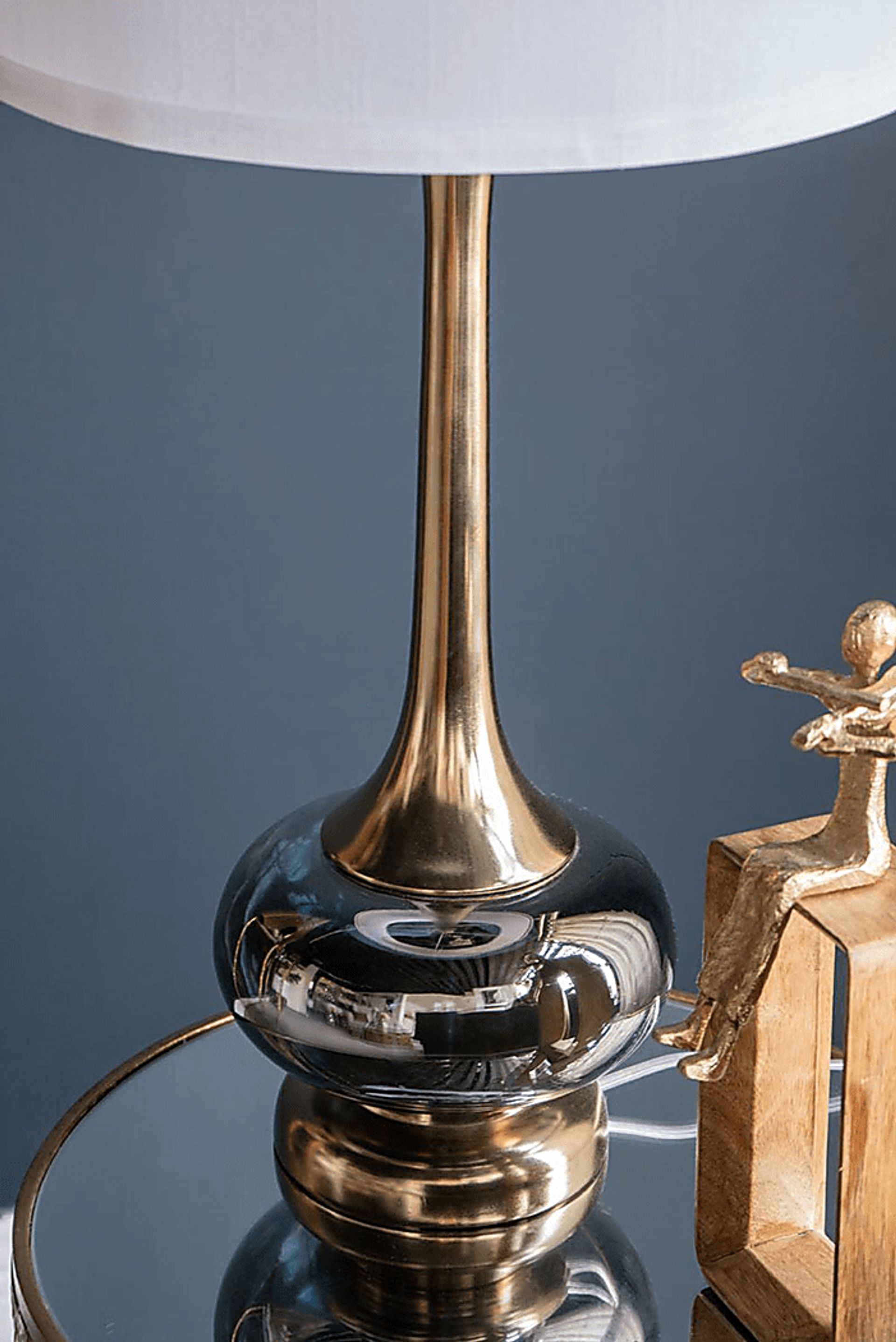 Wallis Home Gold Lamp - Image 8