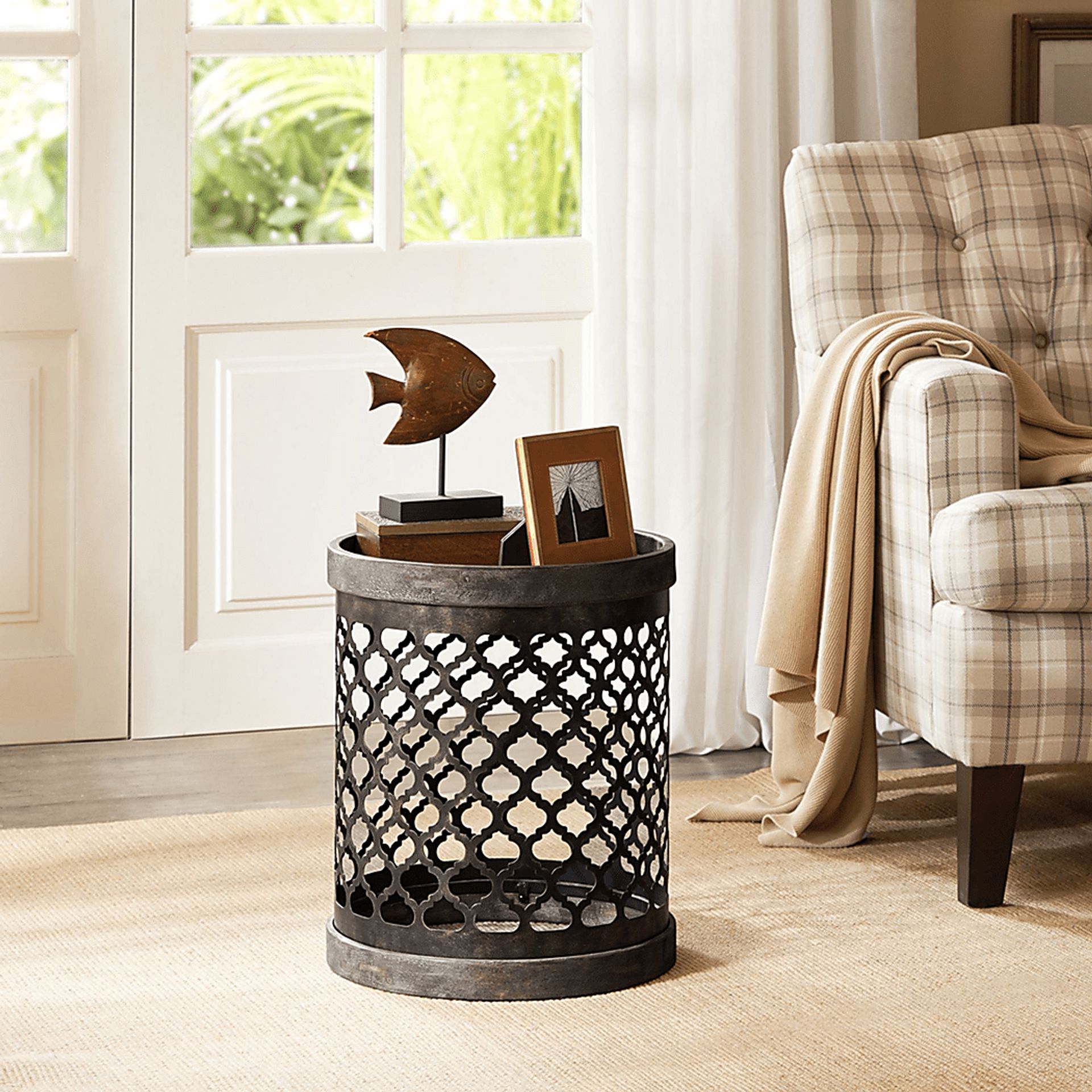 Walsa Gray Accent Table - Image 2