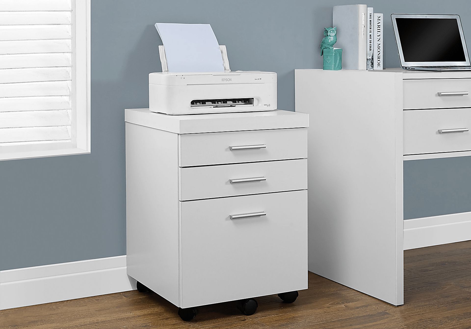 Wampton White File Cabinet - Image 2