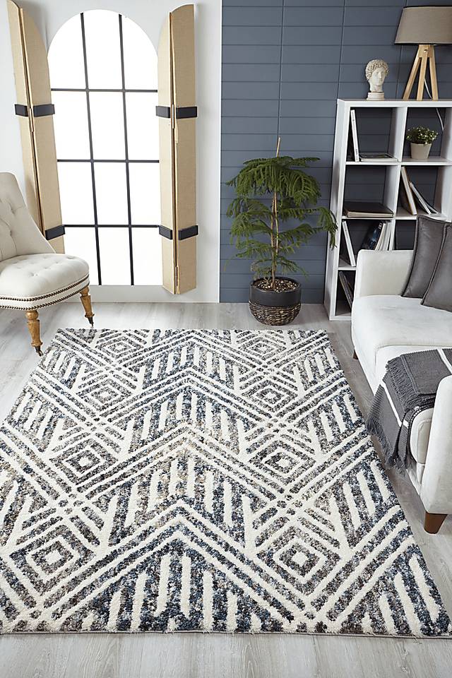 Wapeford Gray 5'3 x 7'7 Rug - Thumbnail - Image 2