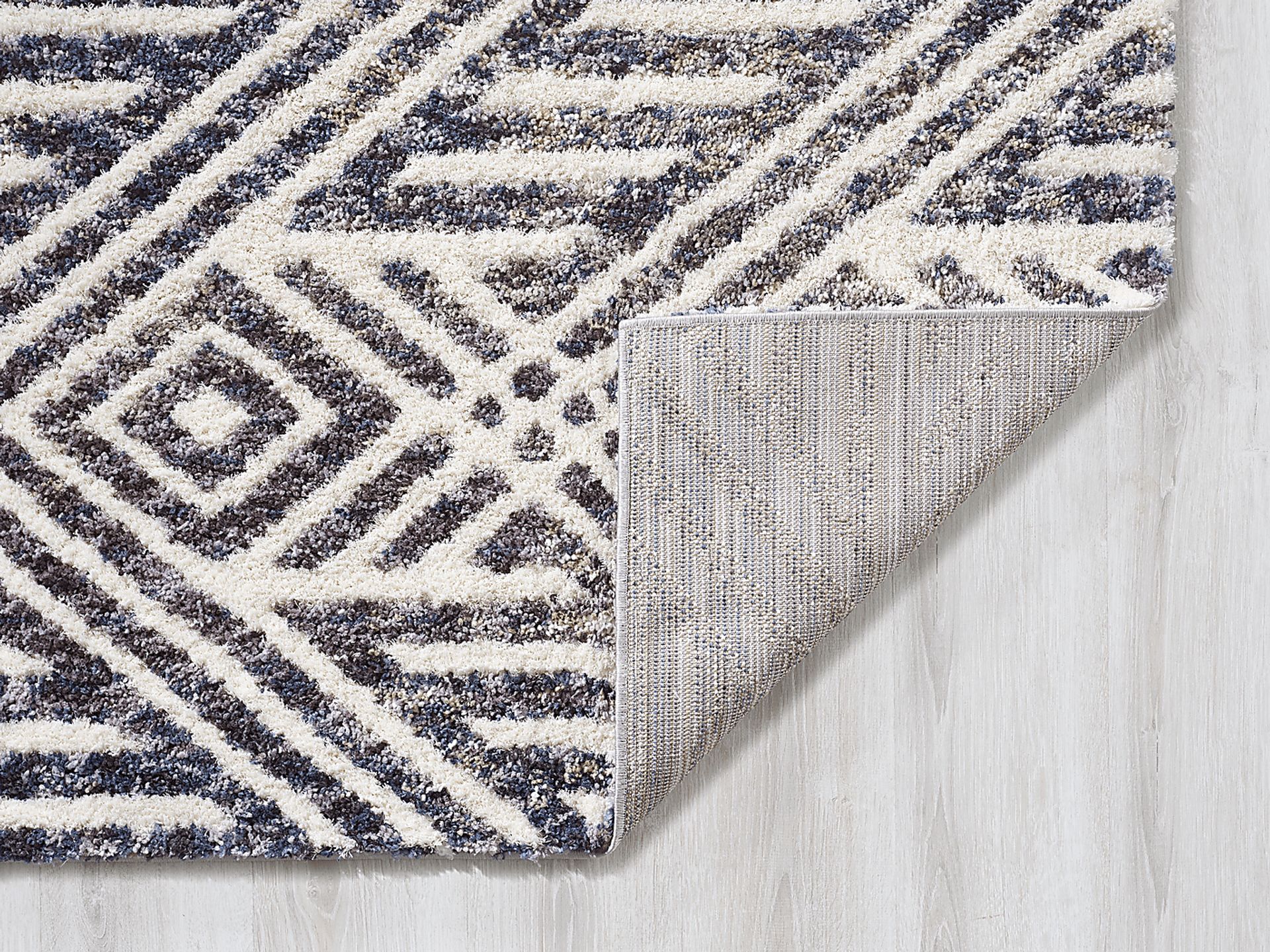 Wapeford Gray 5'3 x 7'7 Rug - Image 5