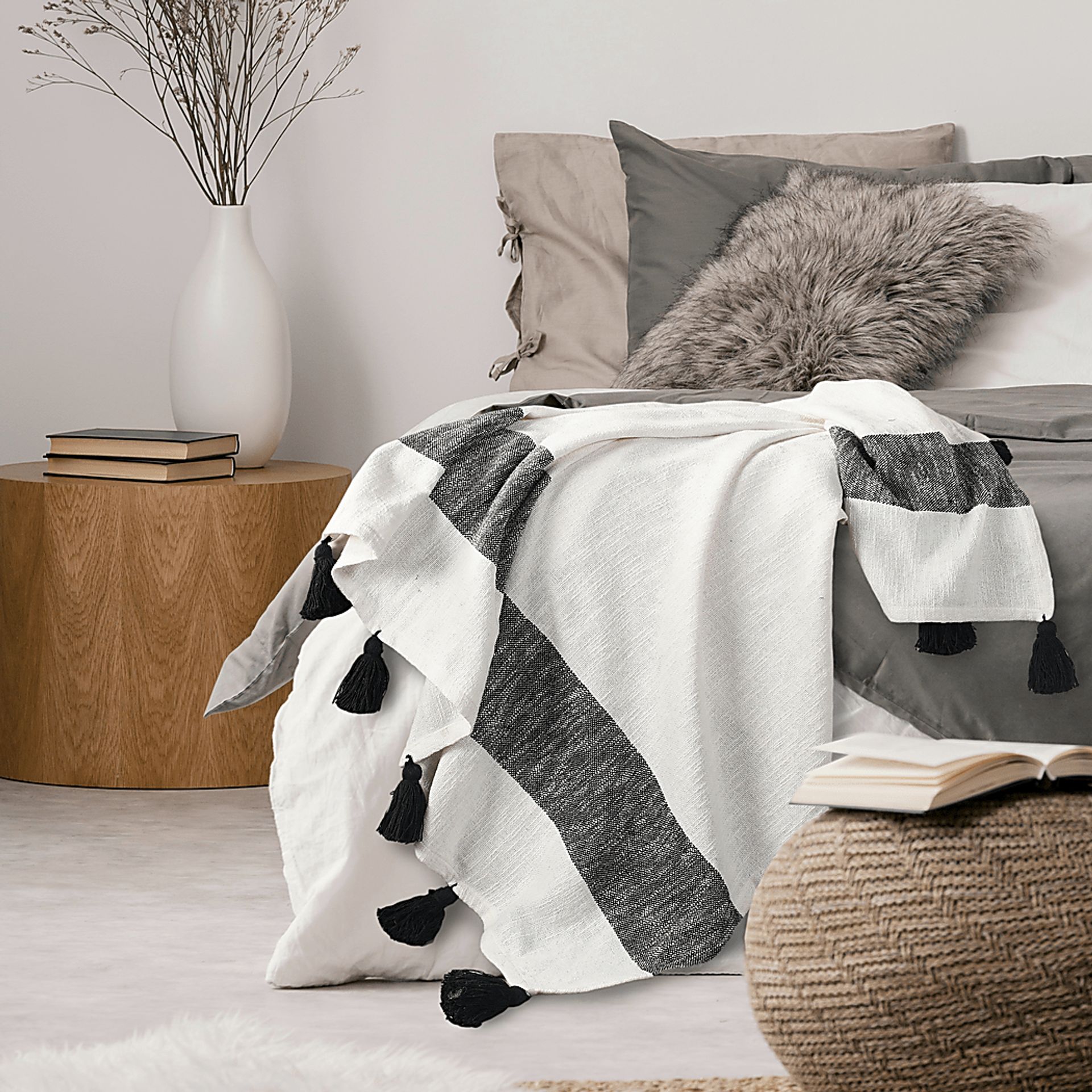 Wargol Navy Throw Blanket - Image 9