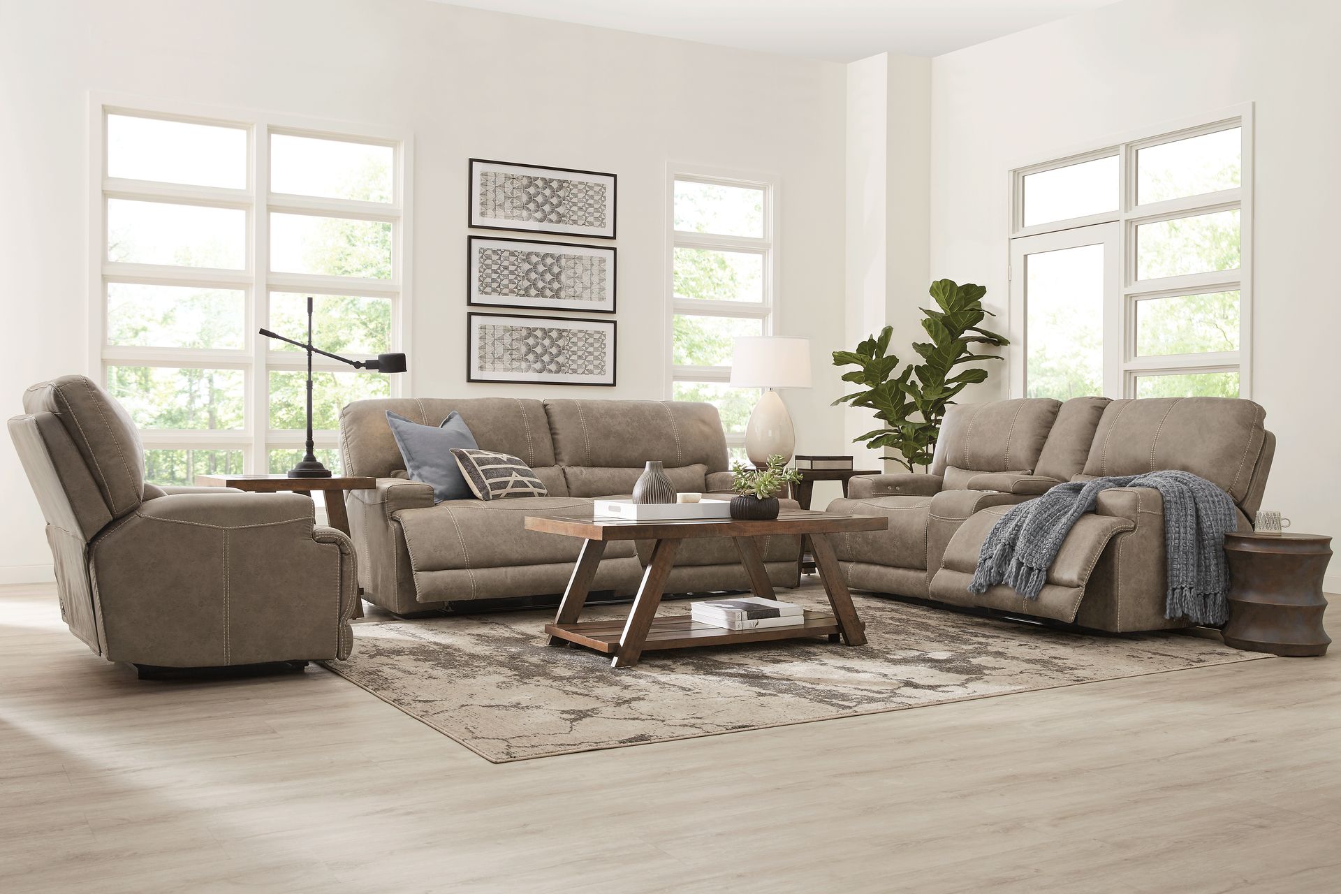 Warrendale Beige 5 Pc Power Reclining Living Room - Image 1