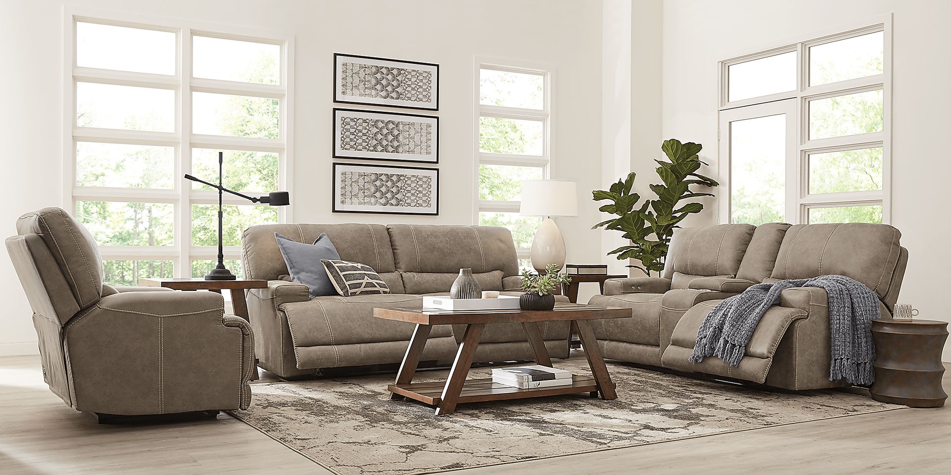 Warrendale Beige 7 Pc Power Reclining Living Room - Image 1