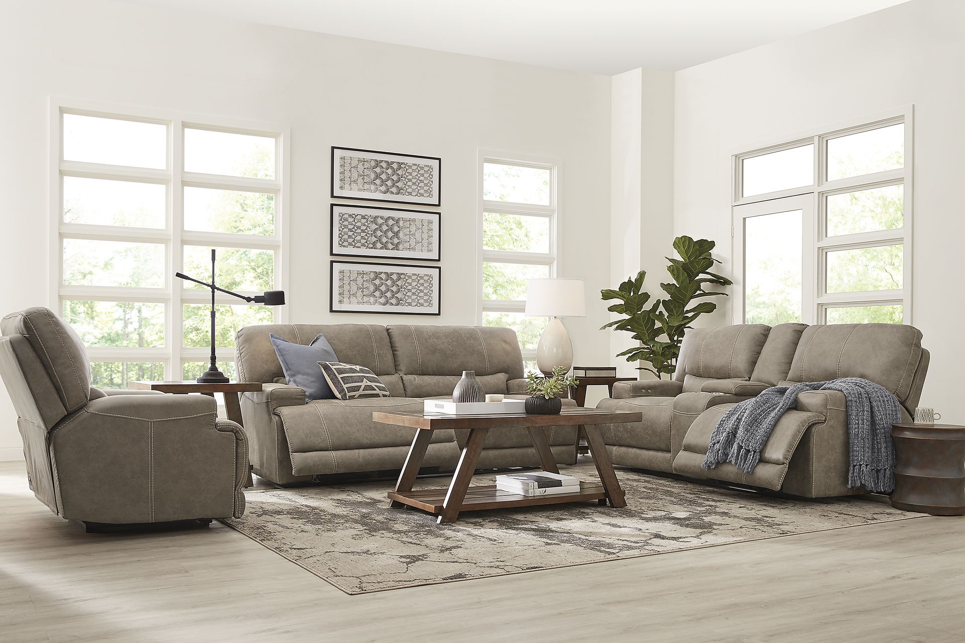 Warrendale Beige 7 Pc Power Reclining Living Room - Image 1