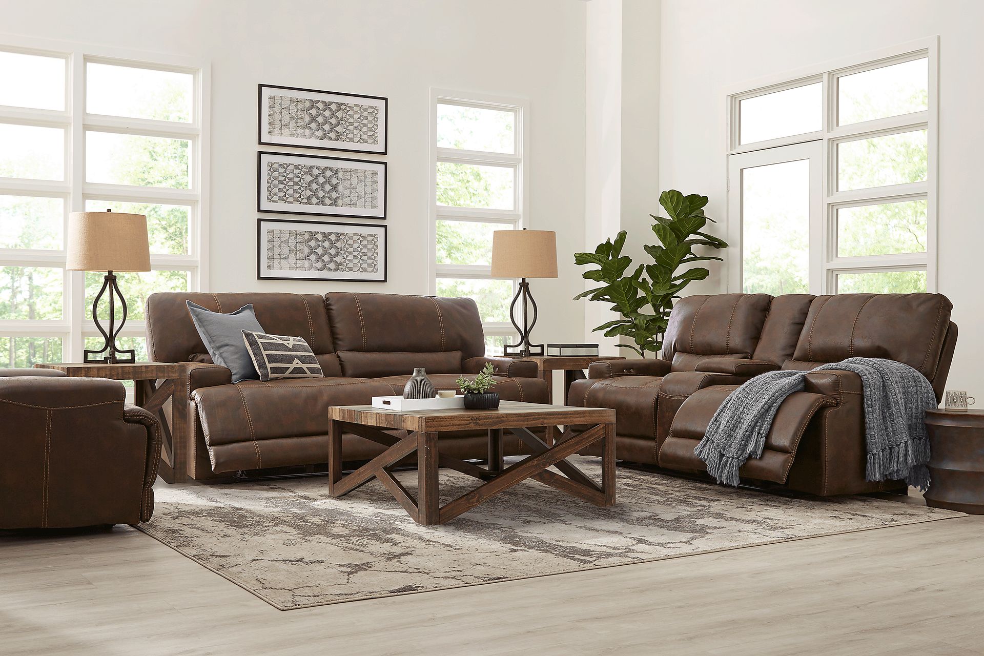 Warrendale Chocolate 5 Pc Power Reclining Living Room - Image 1
