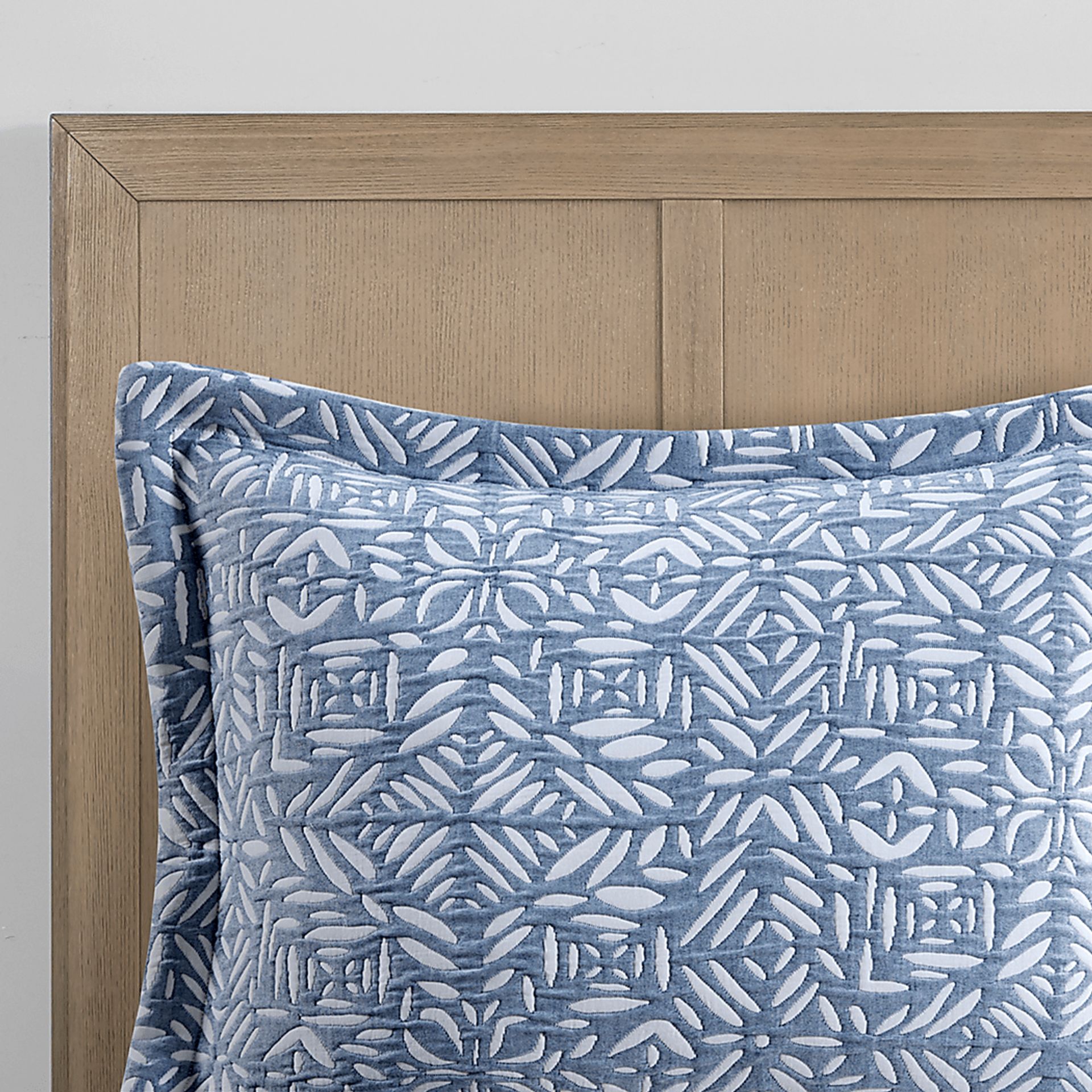 Washmon Blue 4 Pc Full/Queen Coverlet Set - Image 11