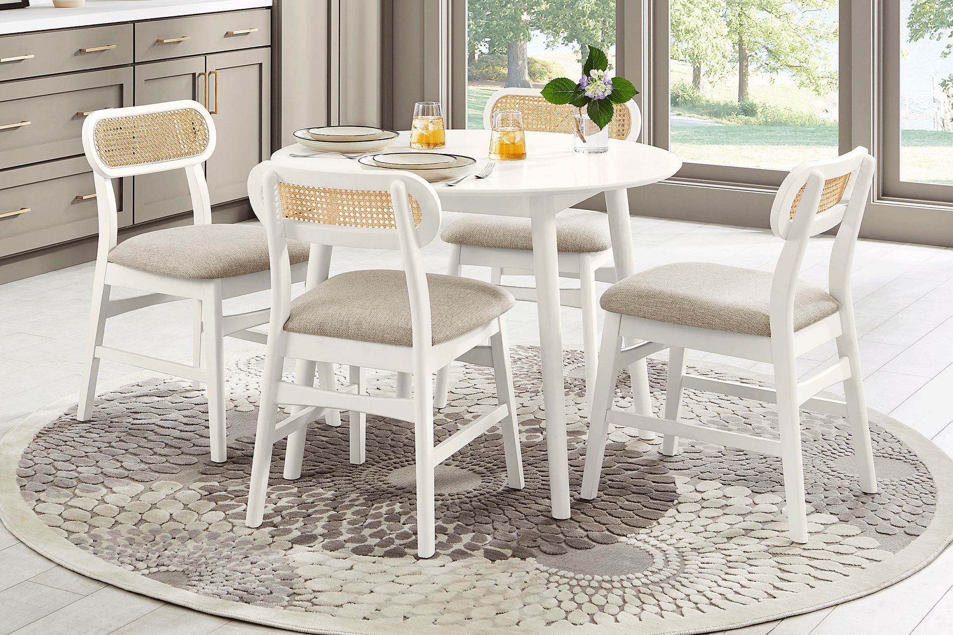 Watertown White 5 Pc Round Dining Room - Image 1