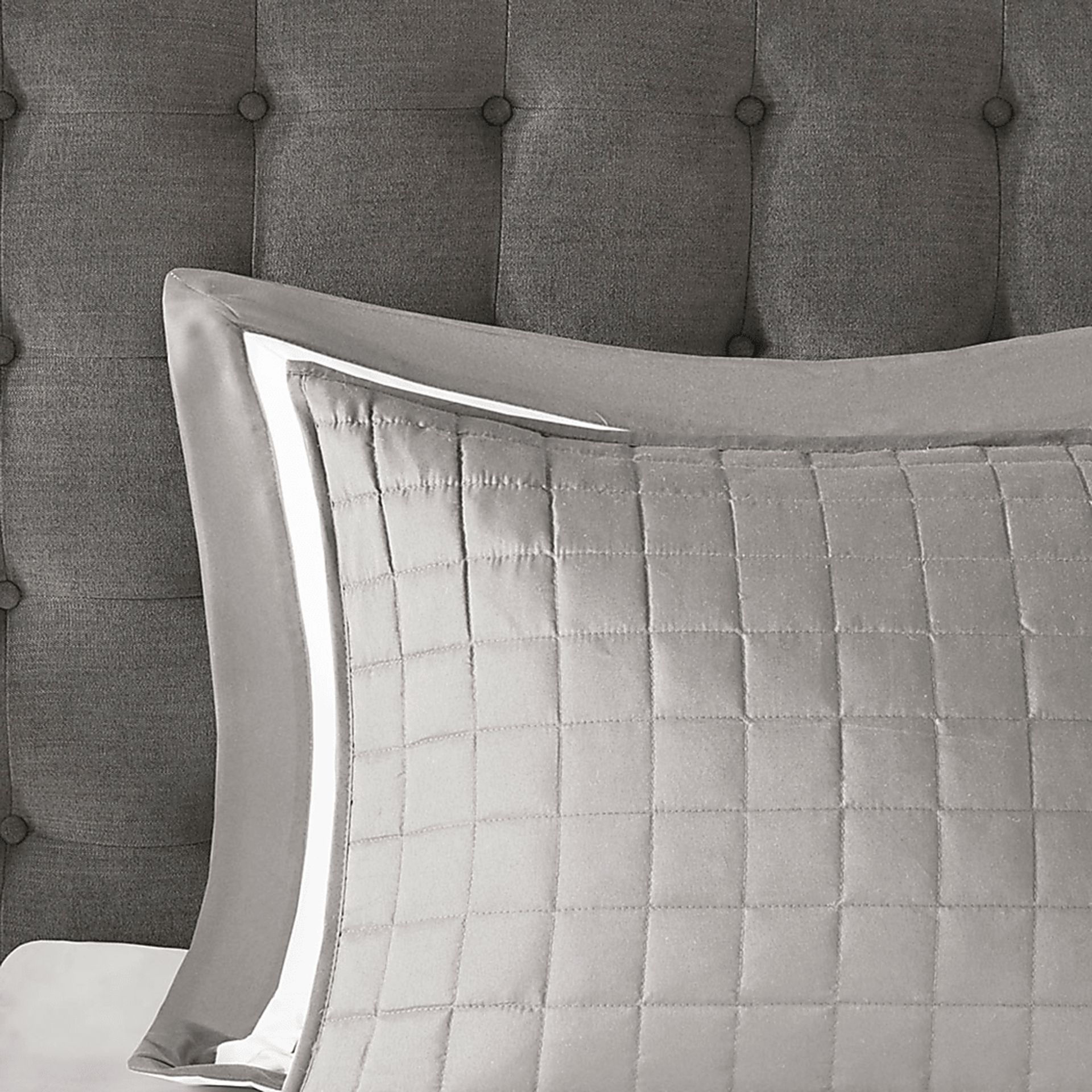 Wayde Gray 8 pc Full/Queen Quilt Set - Image 14