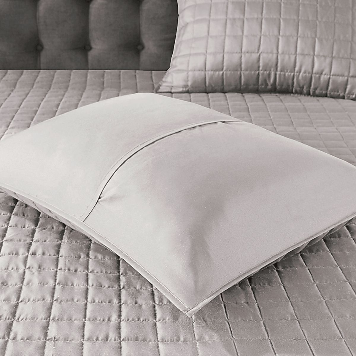 Wayde Gray 8 Pc Full Comforter Set | Rooms to Go
