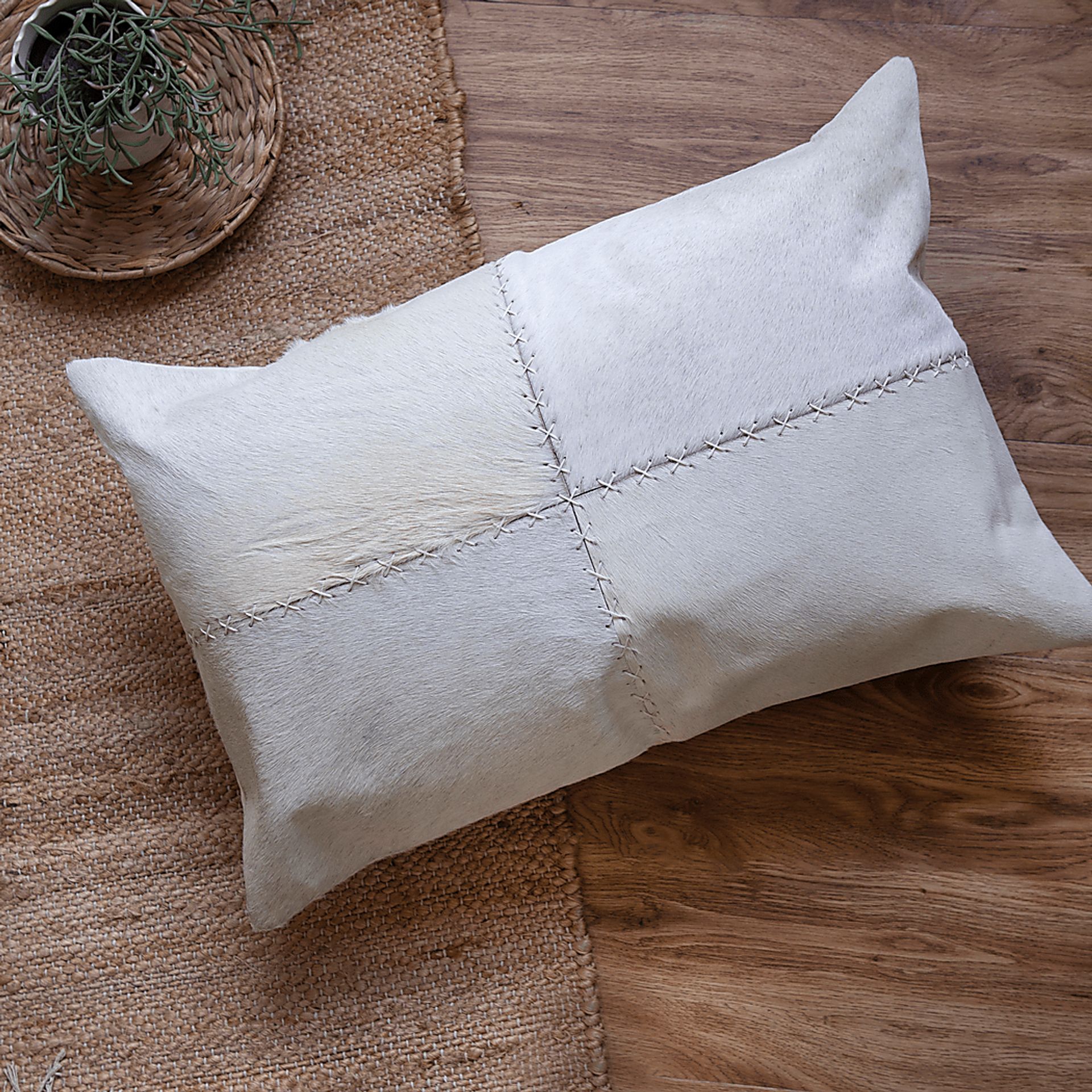 Wayvedew Ivory Lumbar Pillow - Image 2