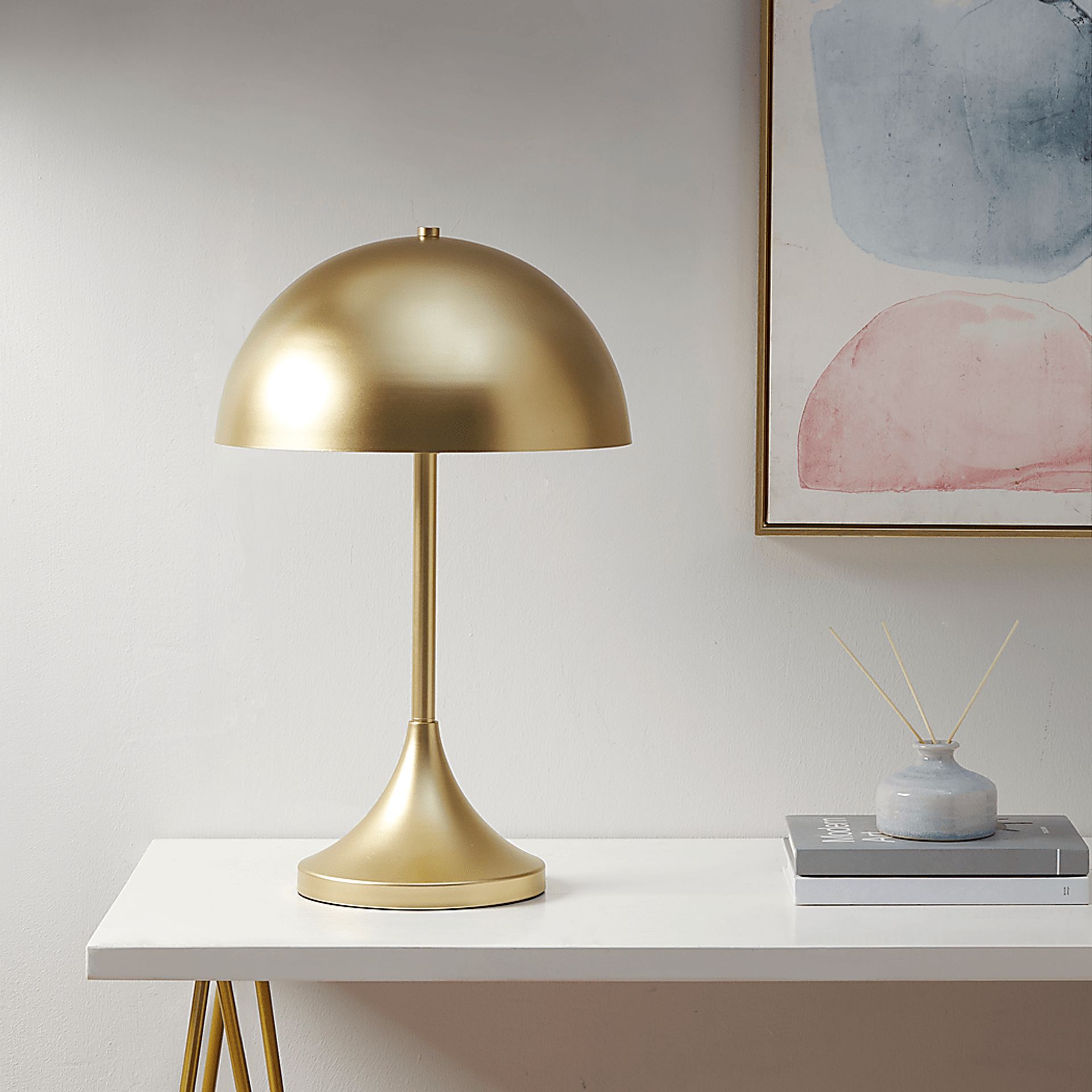 Weeping Place Gold Lamp - Image 2